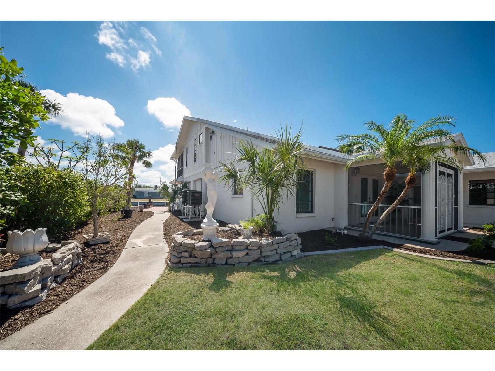 1711 Riverside Drive Englewood FL 34223 A4693427 image31