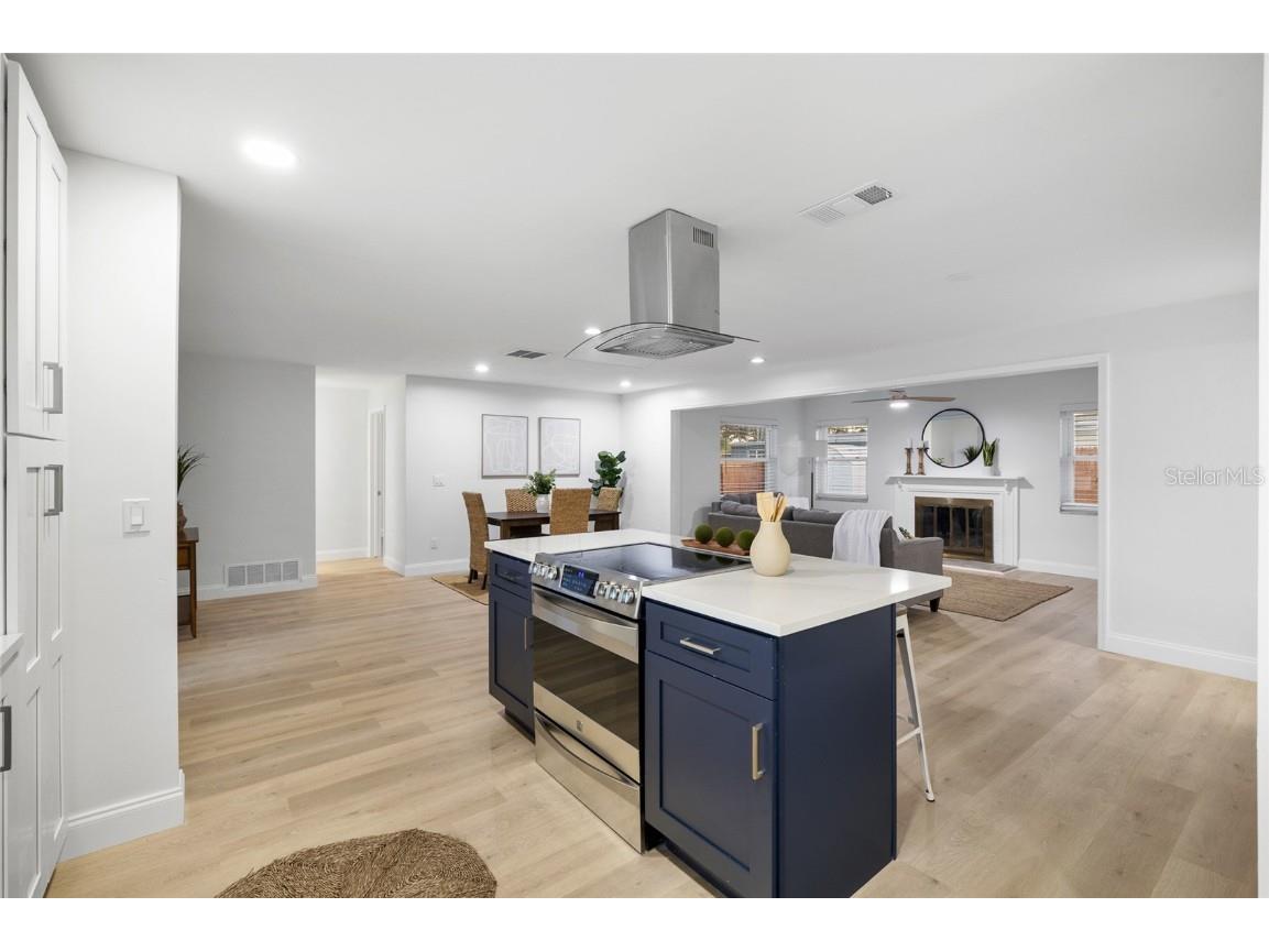 1711 S Patlin Circle Largo FL 33770 TB8449043 image8