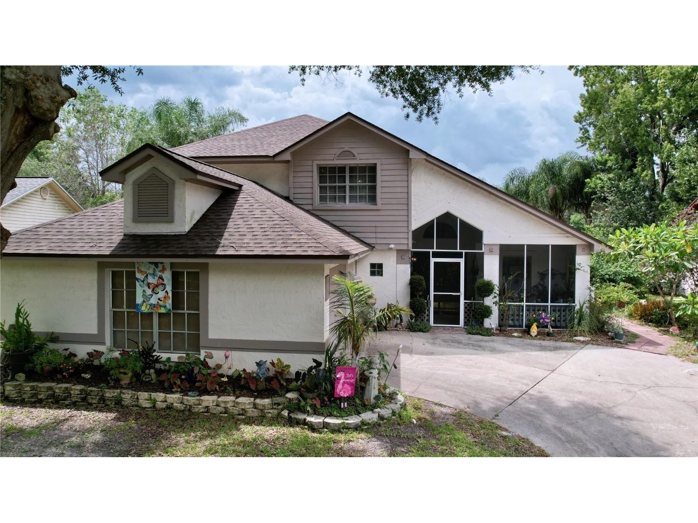 1711 Spinning Wheel Drive Lutz FL 33559 - POND T3543680 image1