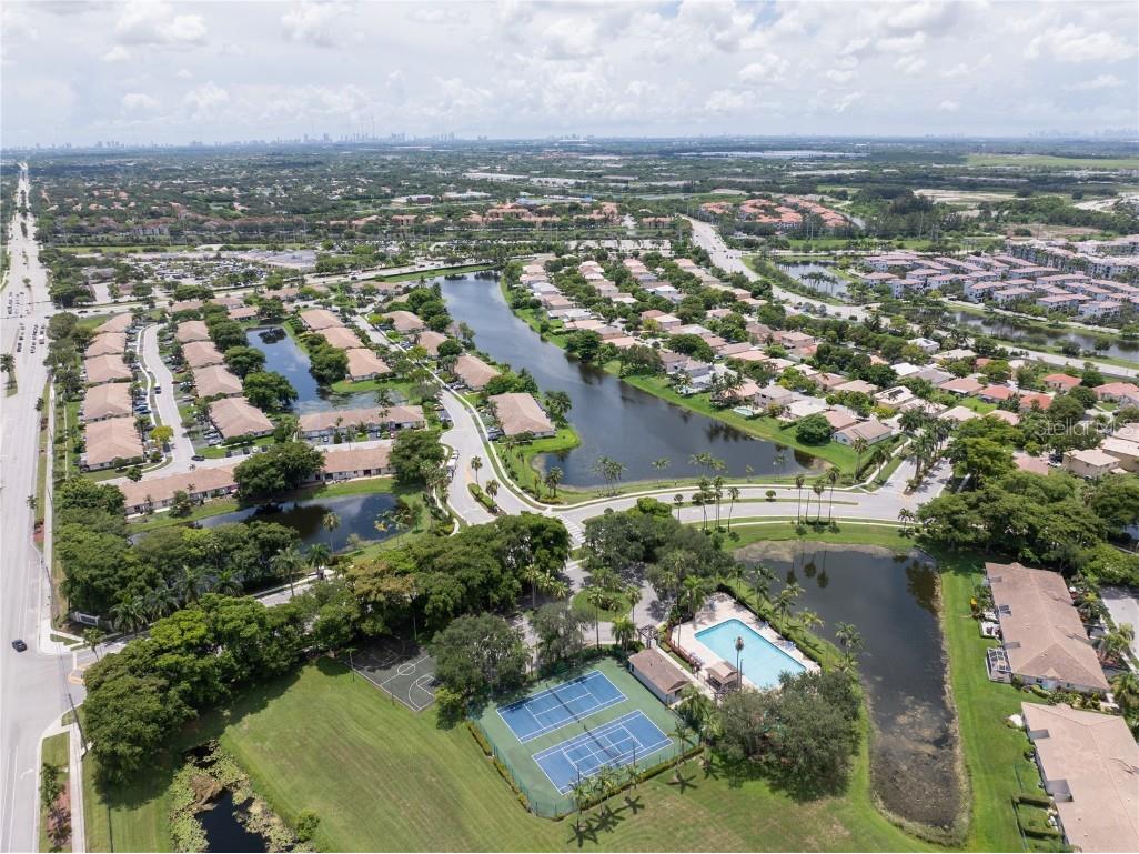 1711 SW 116th Way Miramar FL 33025 O6327516 image31