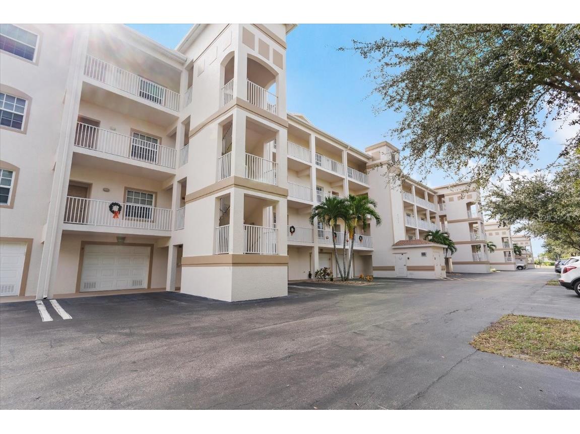 17110 Terraverde Circle #2415 Fort Myers FL 33908 A4673782 image1