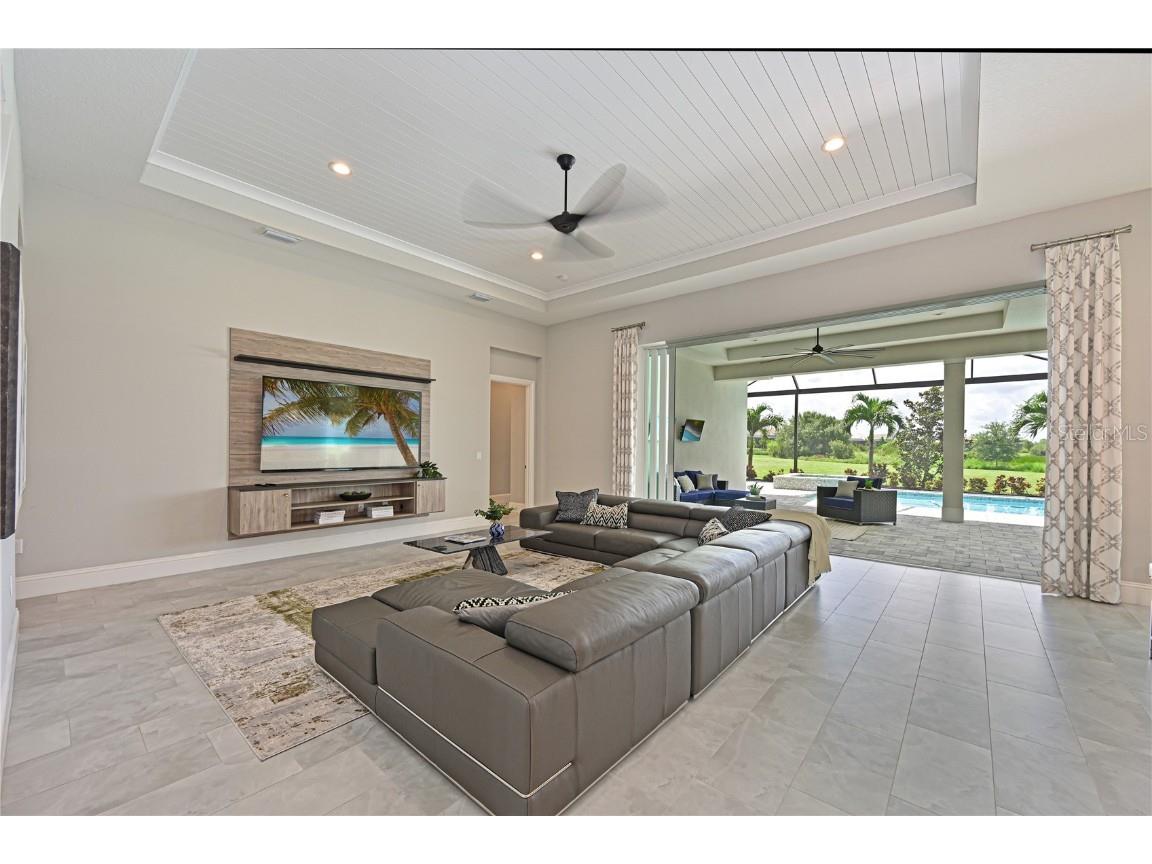 17110 Verona Place Lakewood Ranch FL 34202 A4656247 image10