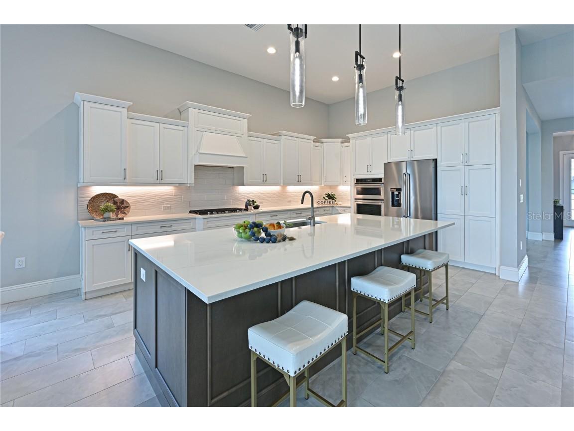 17110 Verona Place Lakewood Ranch FL 34202 A4656247 image13