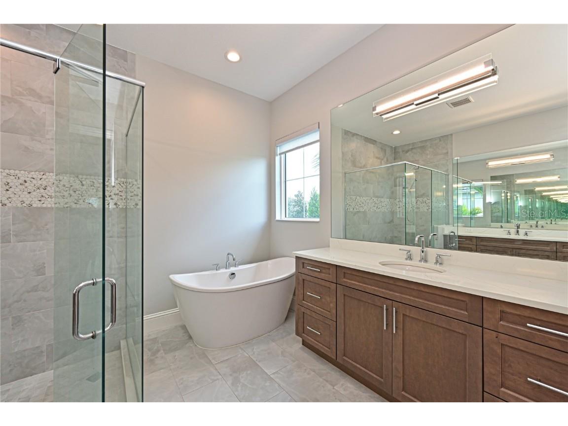 17110 Verona Place Lakewood Ranch FL 34202 A4656247 image21