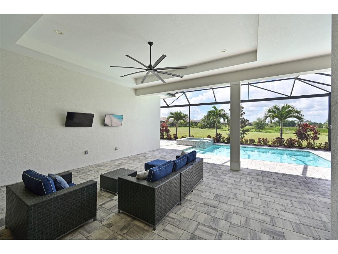 17110 Verona Place Lakewood Ranch FL 34202 A4656247 image33