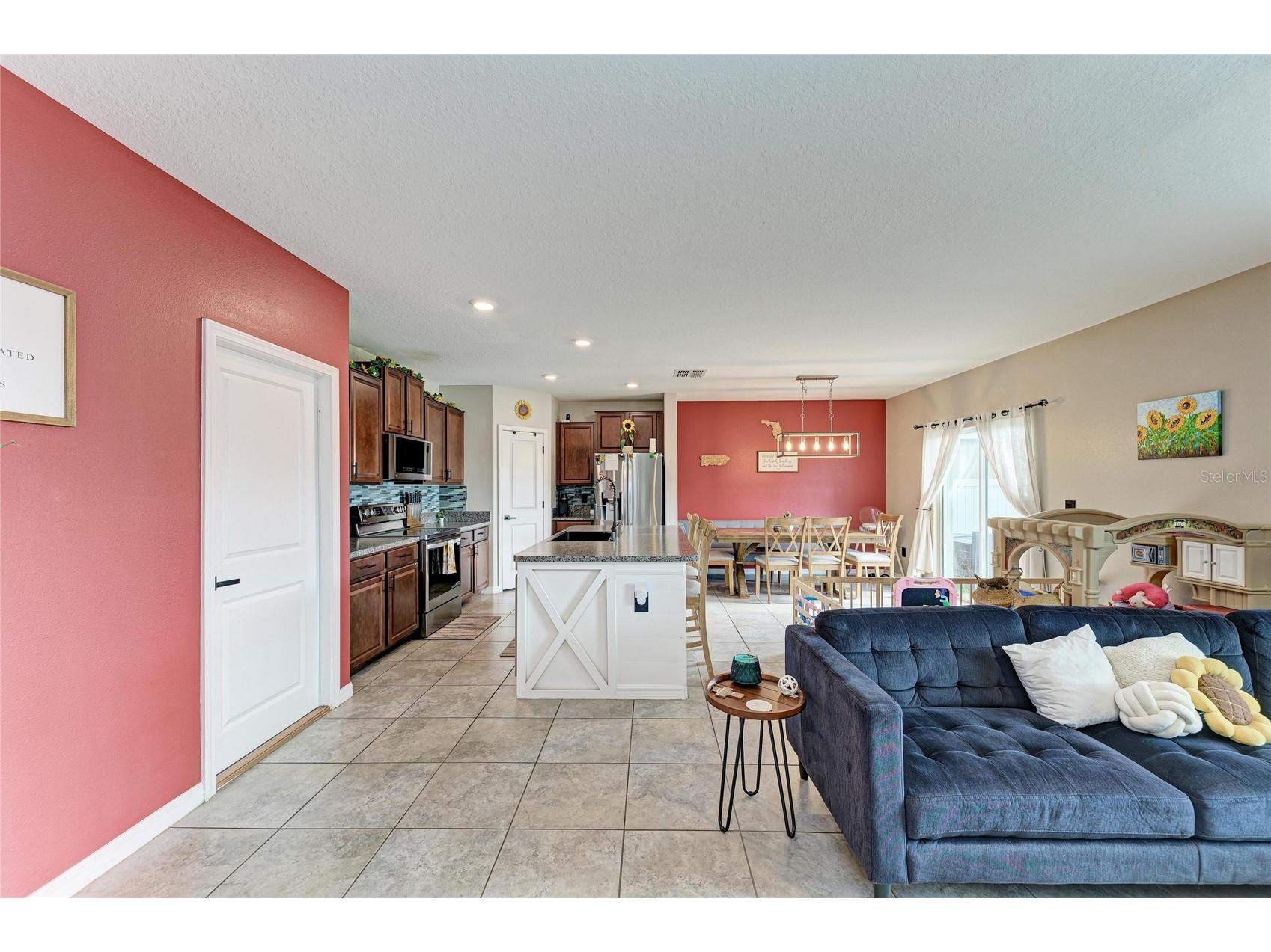 17112 Yellow Pine Street Wimauma FL 33598 A4684737 image15