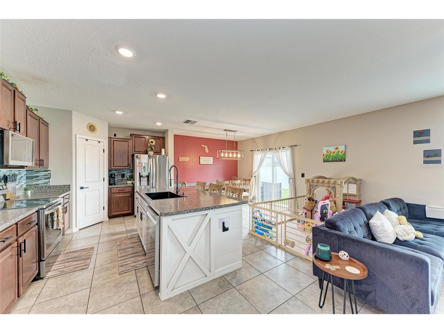 17112 Yellow Pine Street Wimauma FL 33598 A4684737 image17