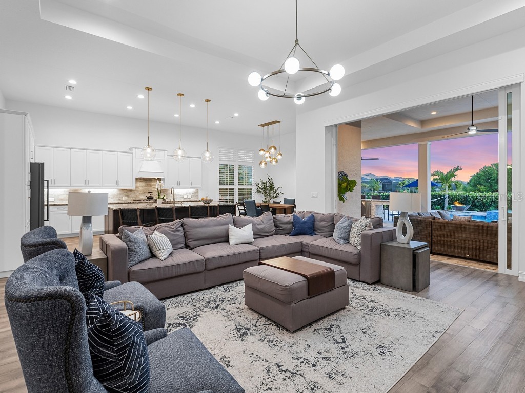 17114 Verona Place Lakewood Ranch FL 34202 A4649045 image11