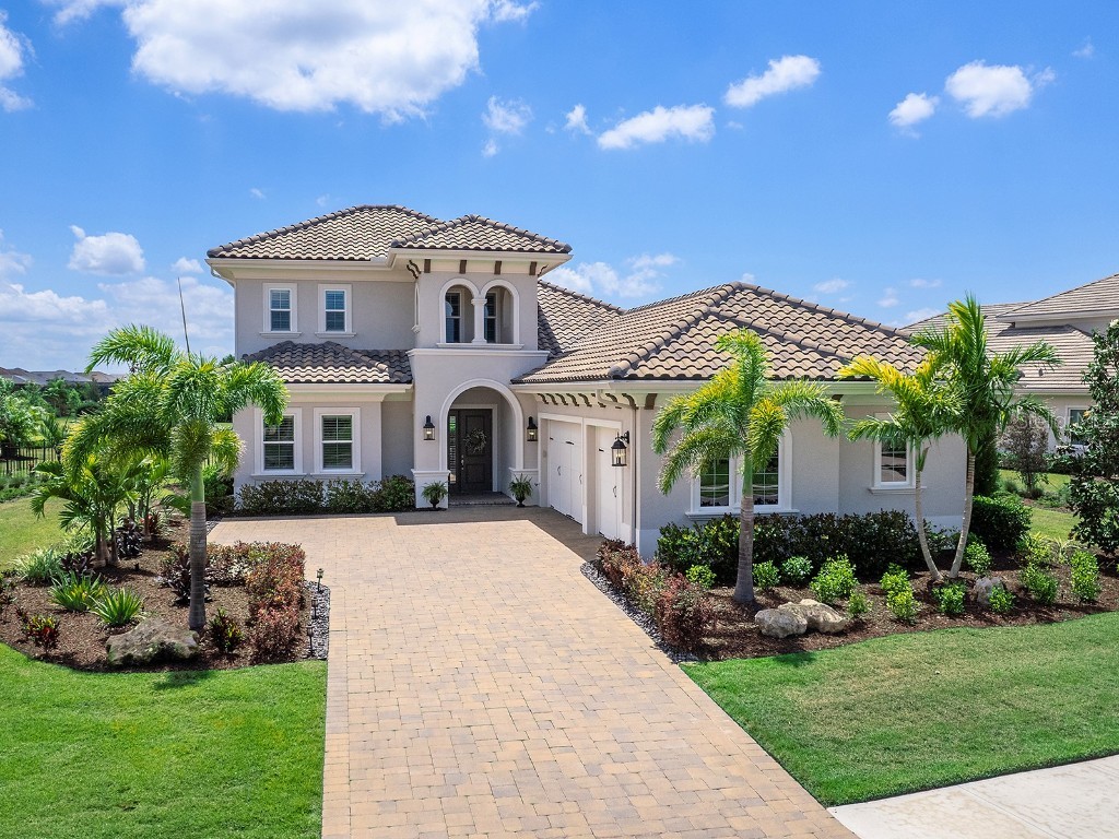 17114 Verona Place Lakewood Ranch FL 34202 A4649045 image2