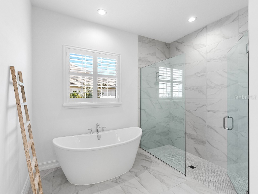 17114 Verona Place Lakewood Ranch FL 34202 A4649045 image24