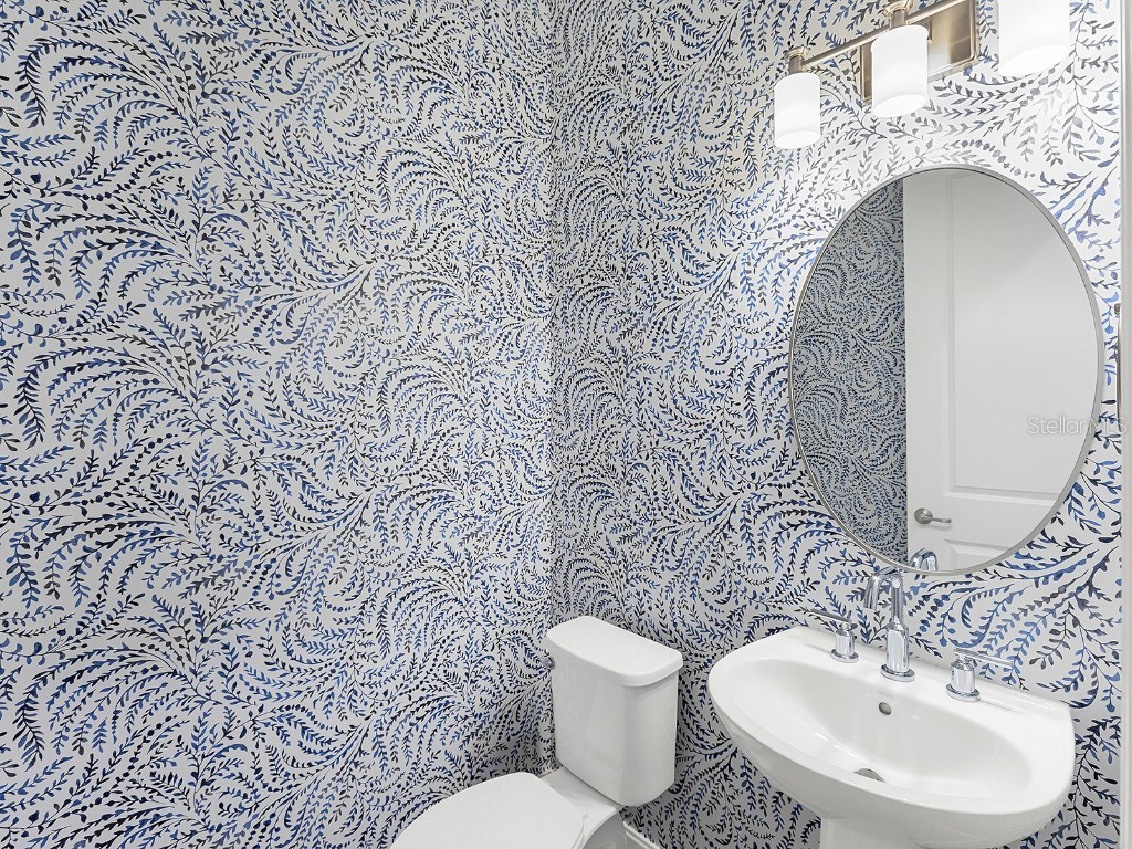 17114 Verona Place Lakewood Ranch FL 34202 A4649045 image33