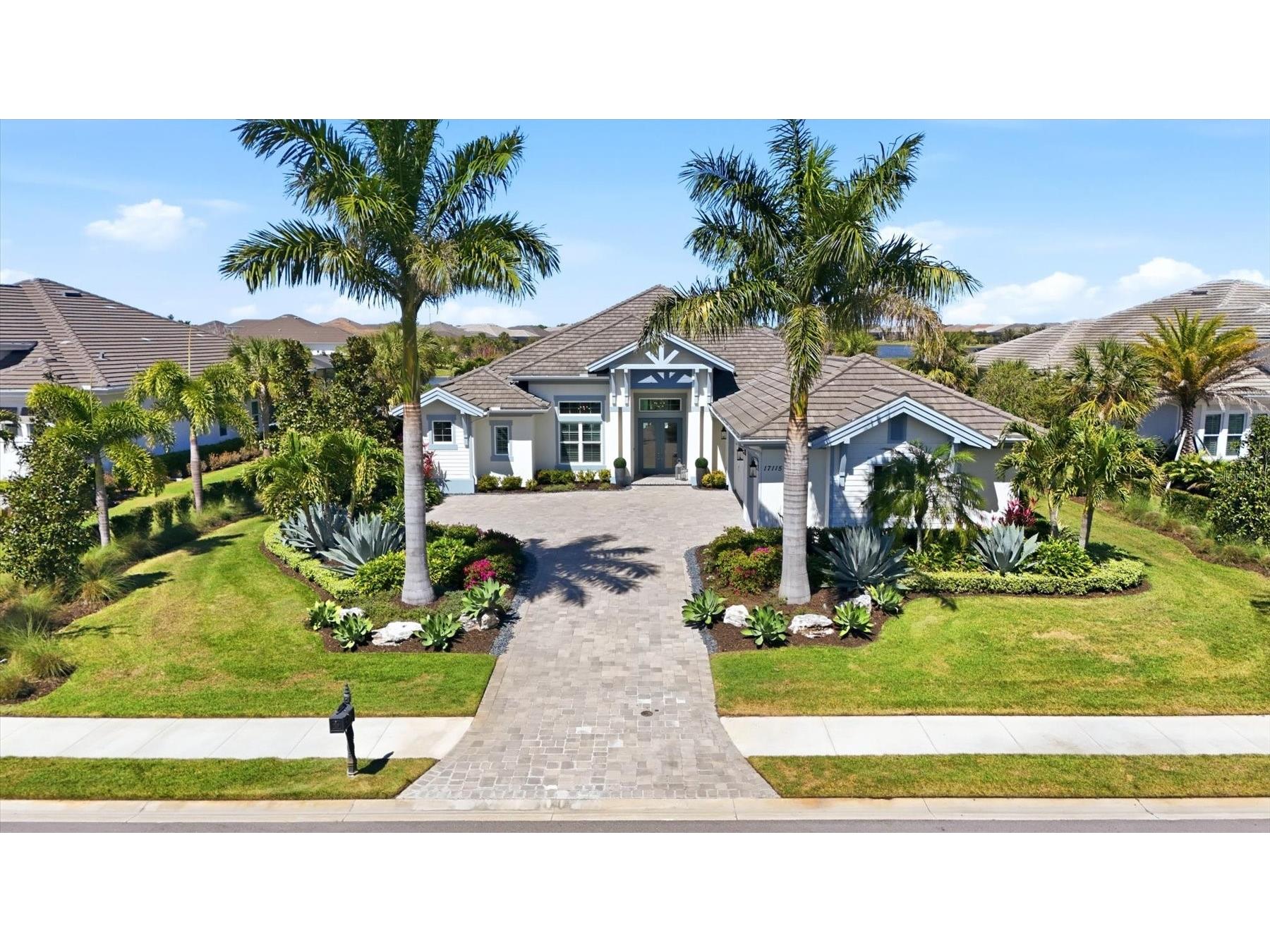 17115 Salerno Drive Bradenton FL 34202 A4686917 image3