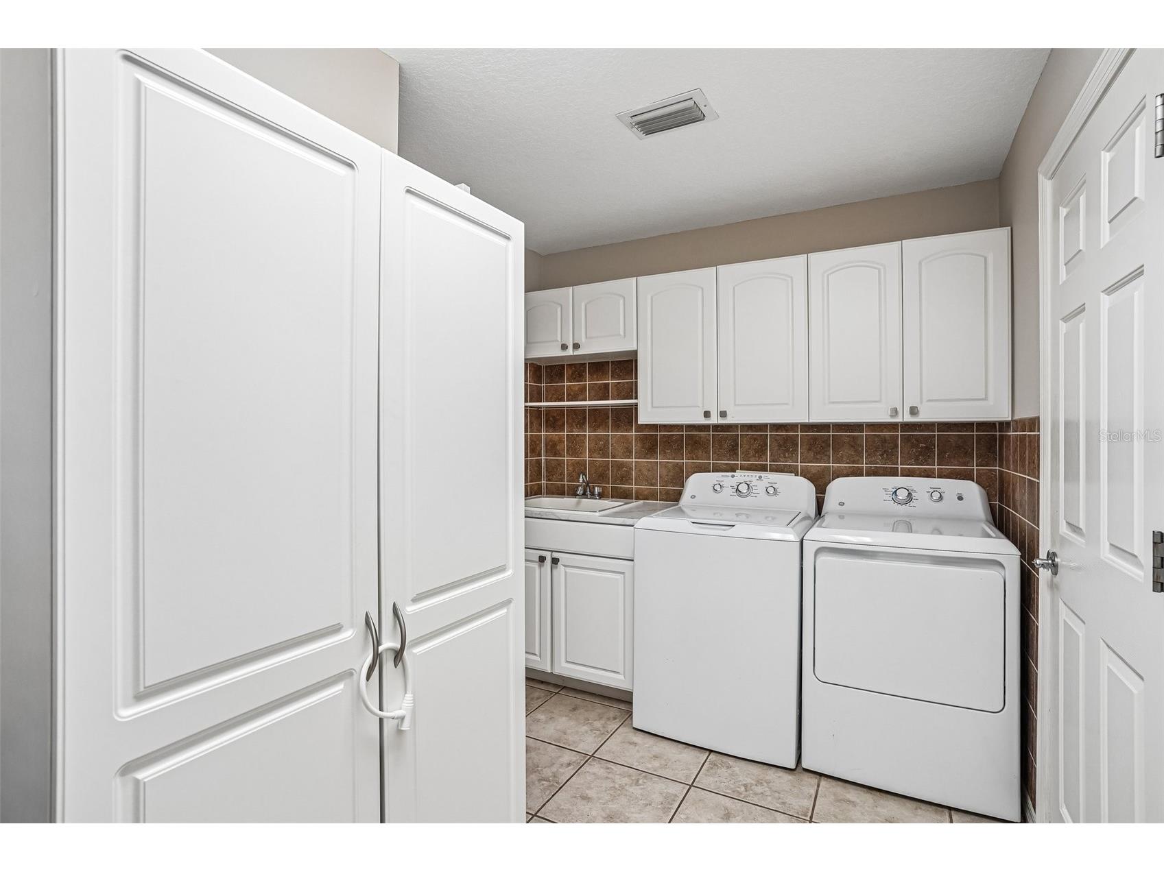 17115 SE 93rd Tellfier Terrace The Villages FL 32162 G5112510 image42