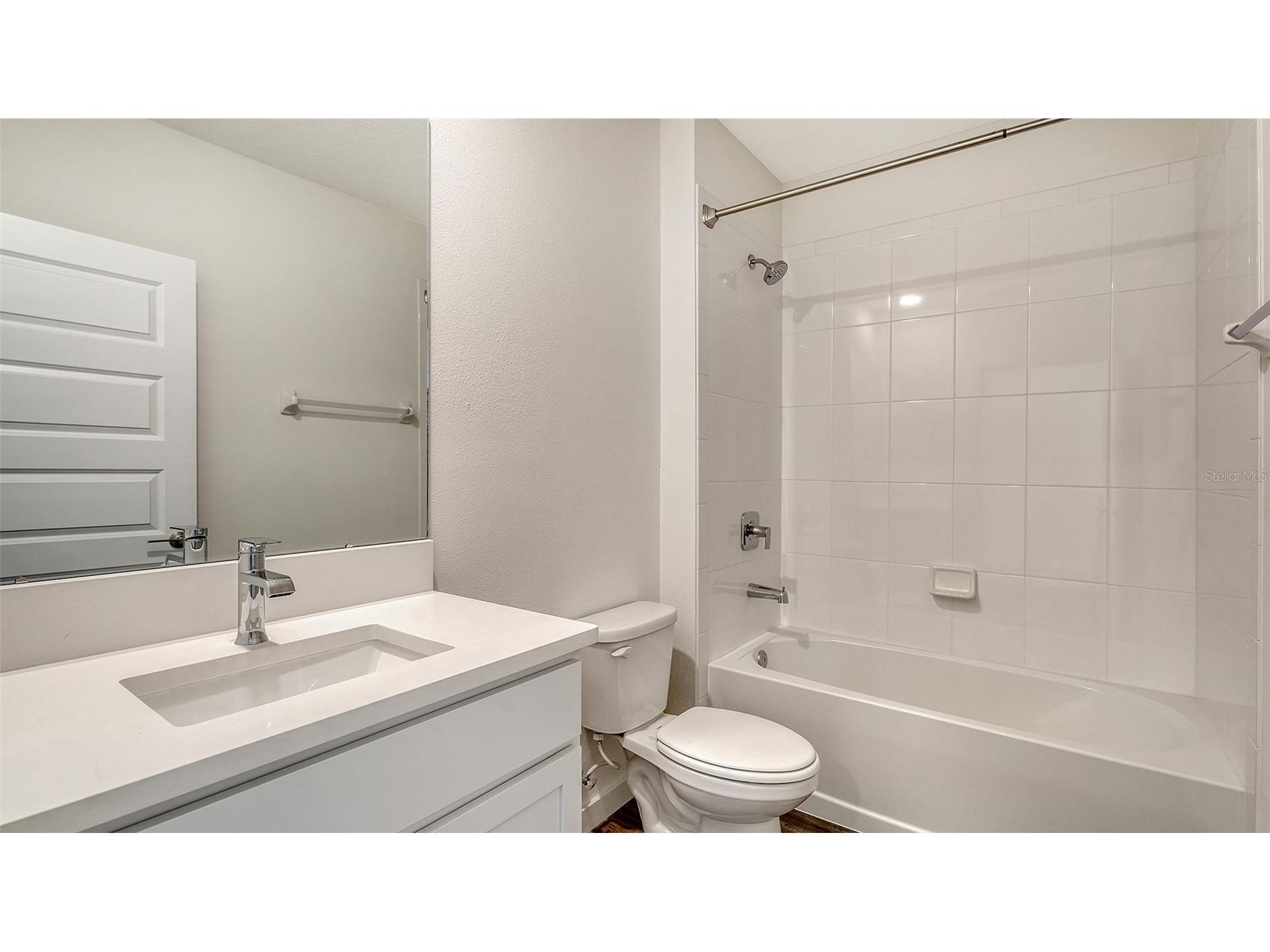 17119 Barnwood Place Lakewood Ranch FL 34211 A4680803 image30