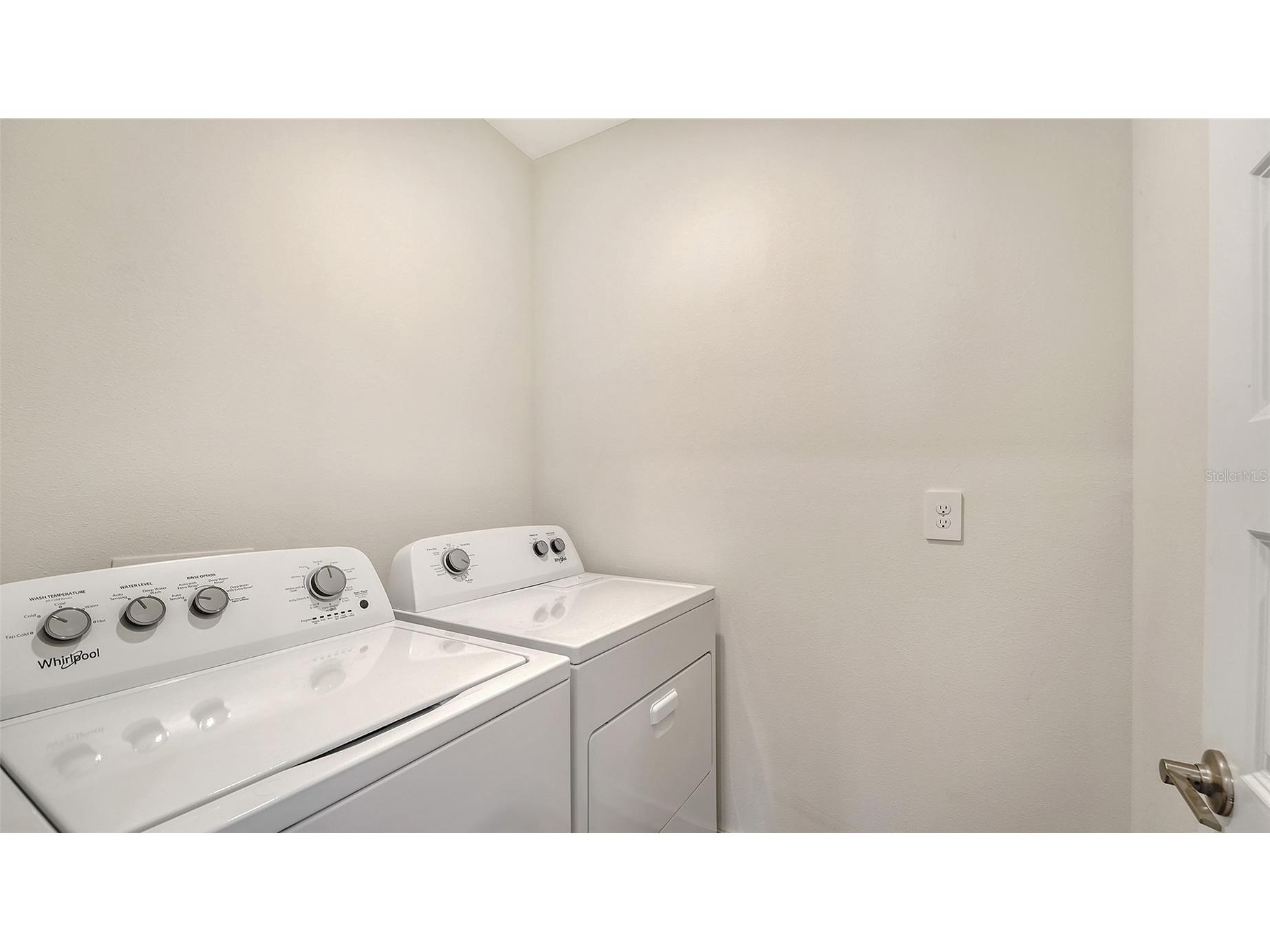 17119 Barnwood Place Lakewood Ranch FL 34211 A4680803 image32