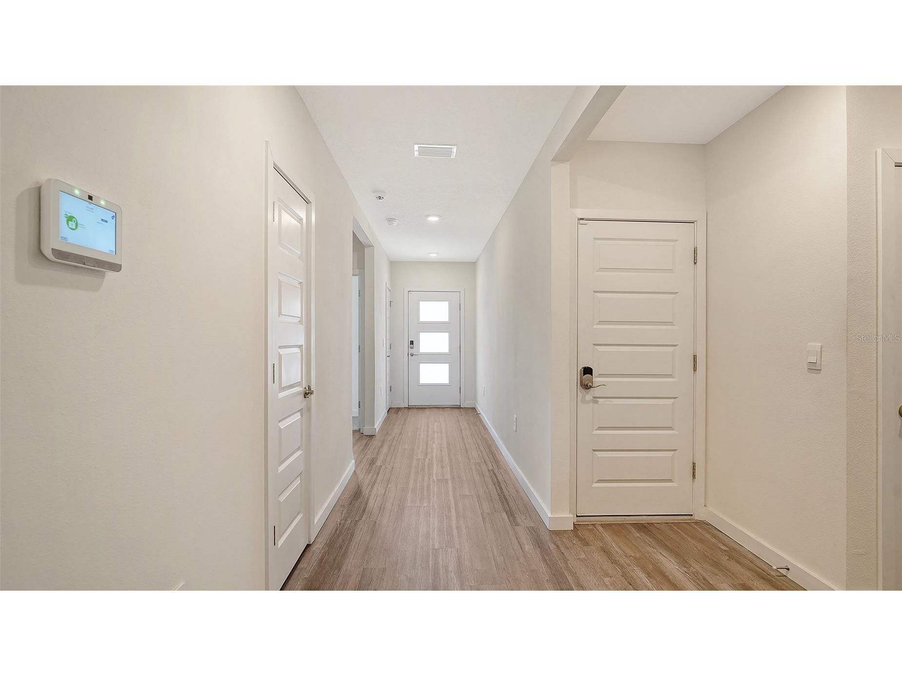 17119 Barnwood Place Lakewood Ranch FL 34211 A4680803 image4