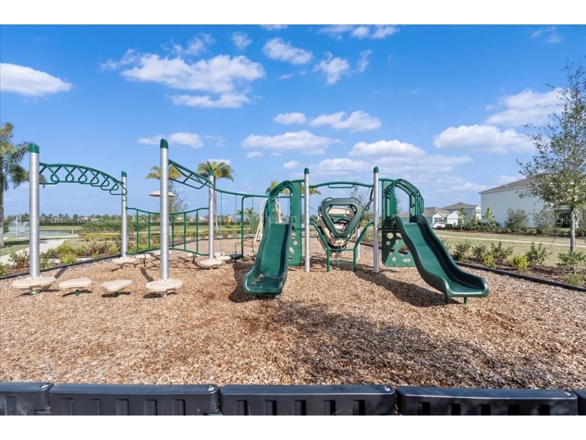 17119 Harvest Moon Way Bradenton FL 34211 A4668239 image39