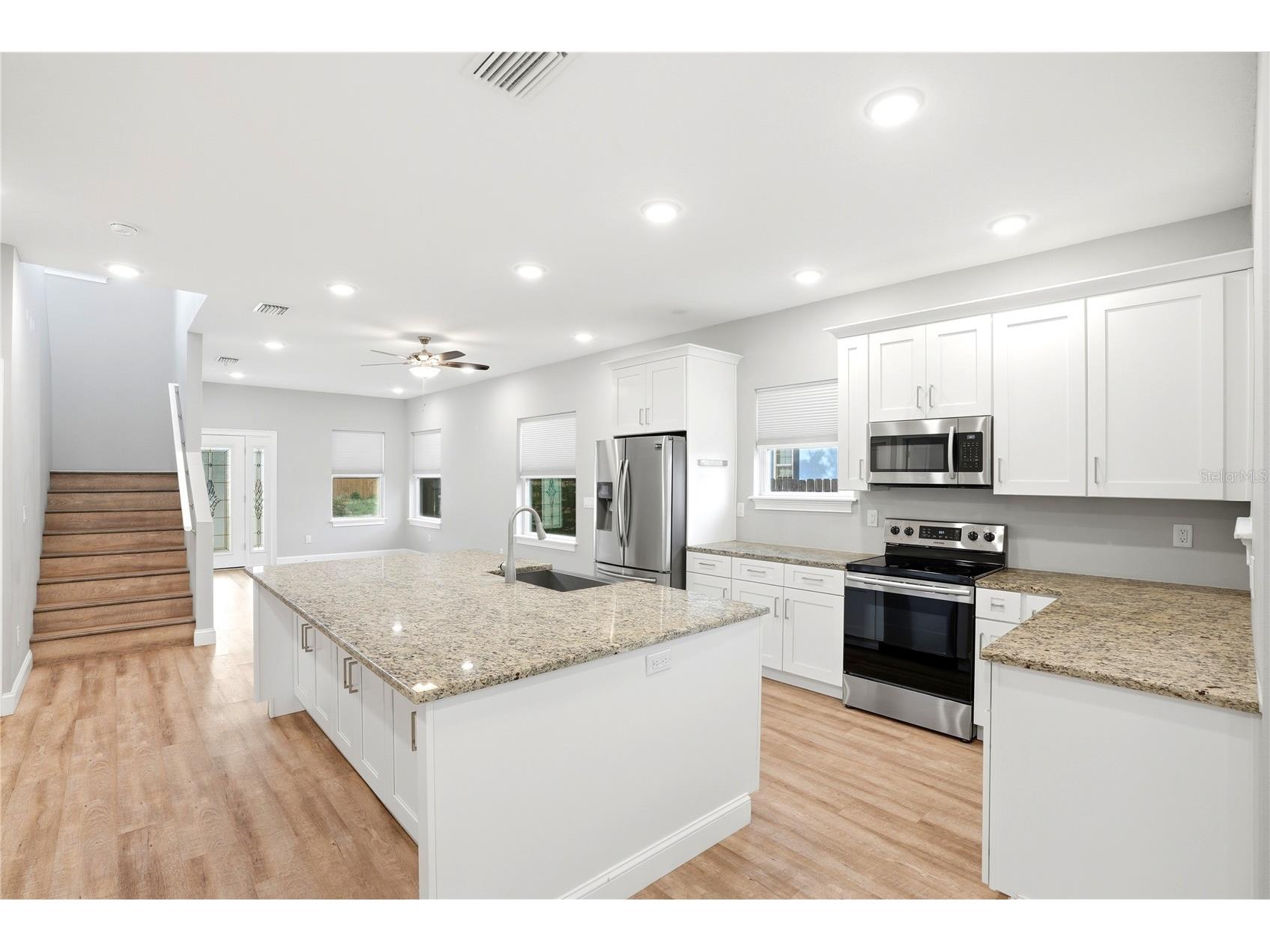 1712 31st Avenue N Saint Petersburg FL 33713 TB8516975 image11