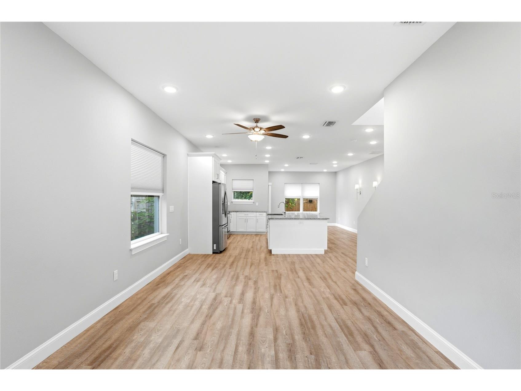 1712 31st Avenue N Saint Petersburg FL 33713 TB8516975 image3