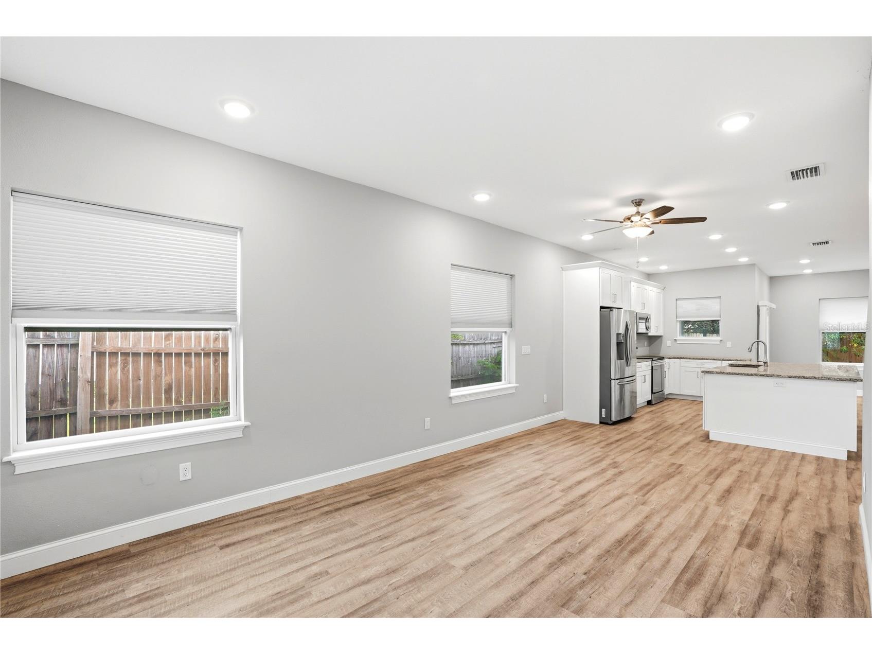 1712 31st Avenue N Saint Petersburg FL 33713 TB8516975 image4