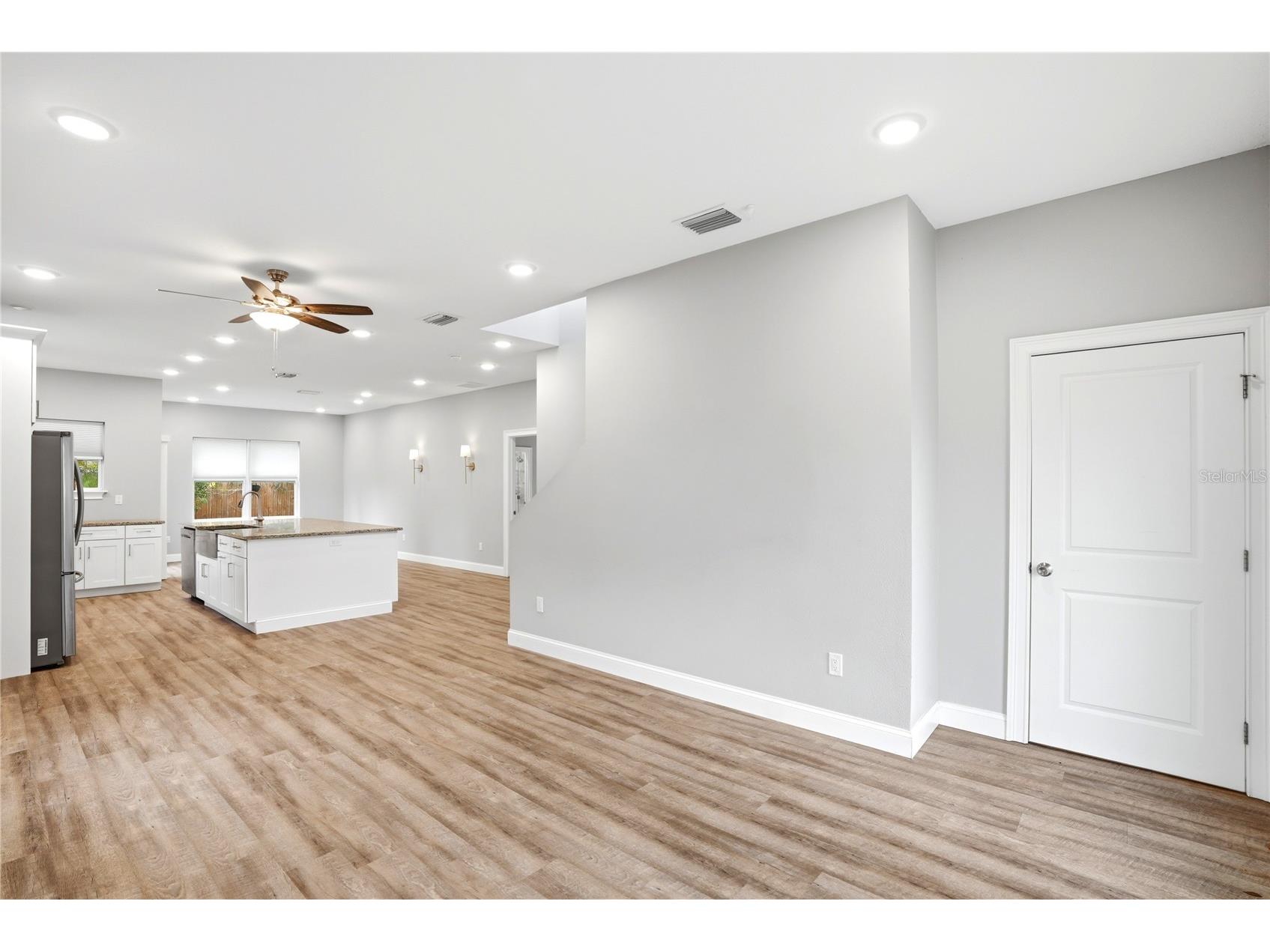 1712 31st Avenue N Saint Petersburg FL 33713 TB8516975 image5