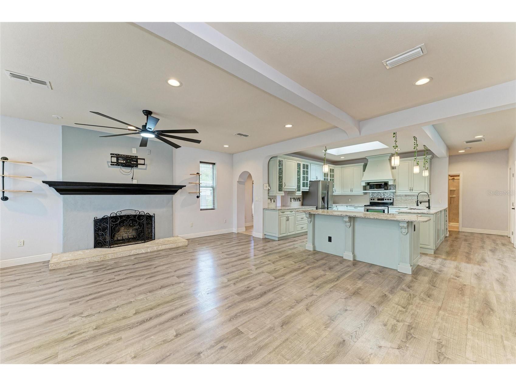1712 4th Street W Palmetto FL 34221 A4700141 image11