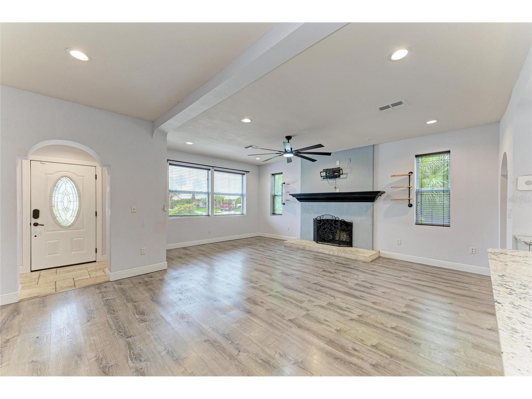 1712 4th Street W Palmetto FL 34221 A4700141 image15