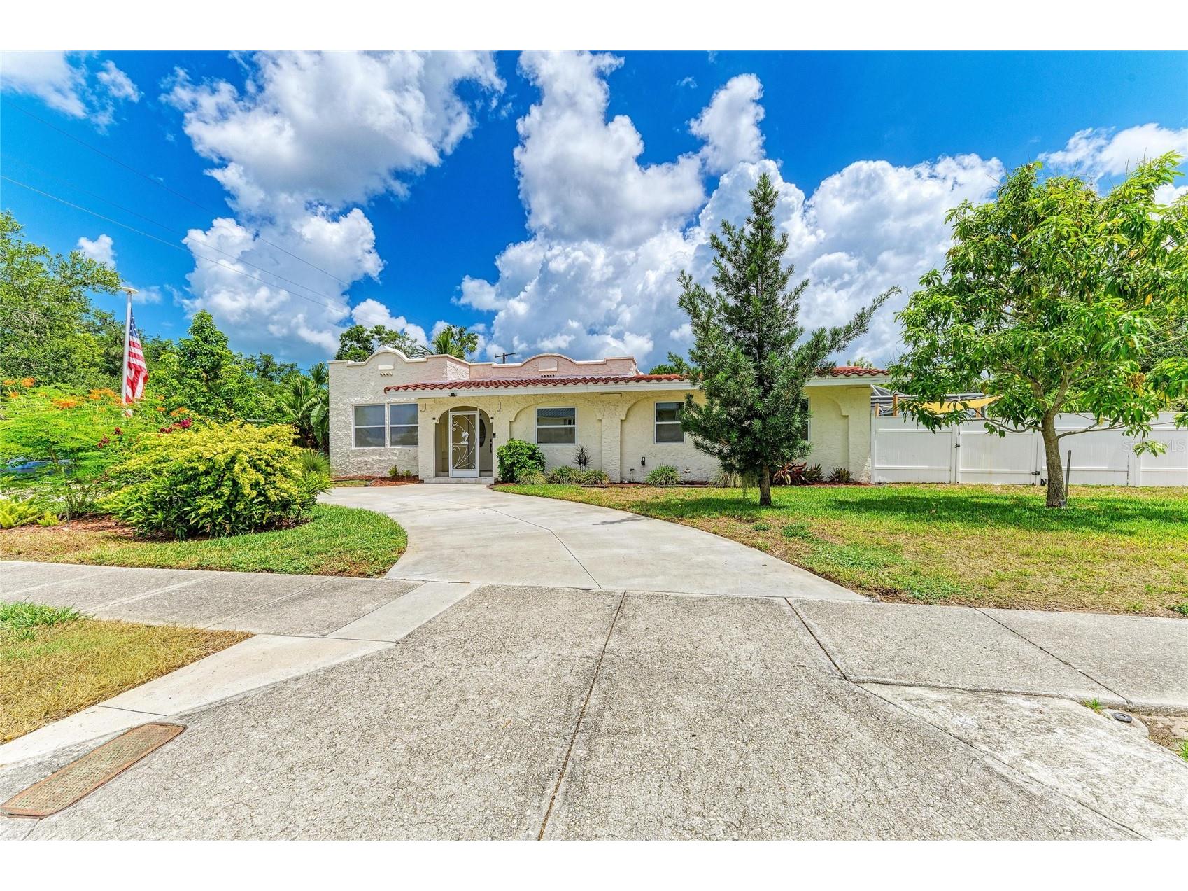 1712 4th Street W Palmetto FL 34221 A4700141 image3