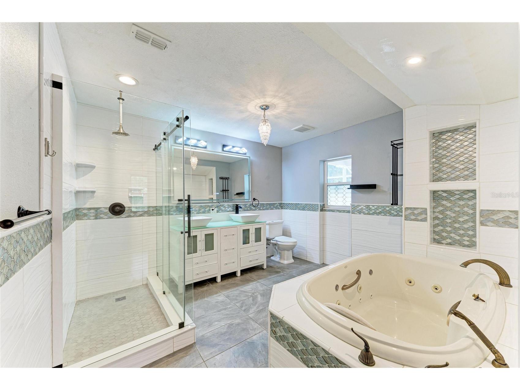 1712 4th Street W Palmetto FL 34221 A4700141 image33