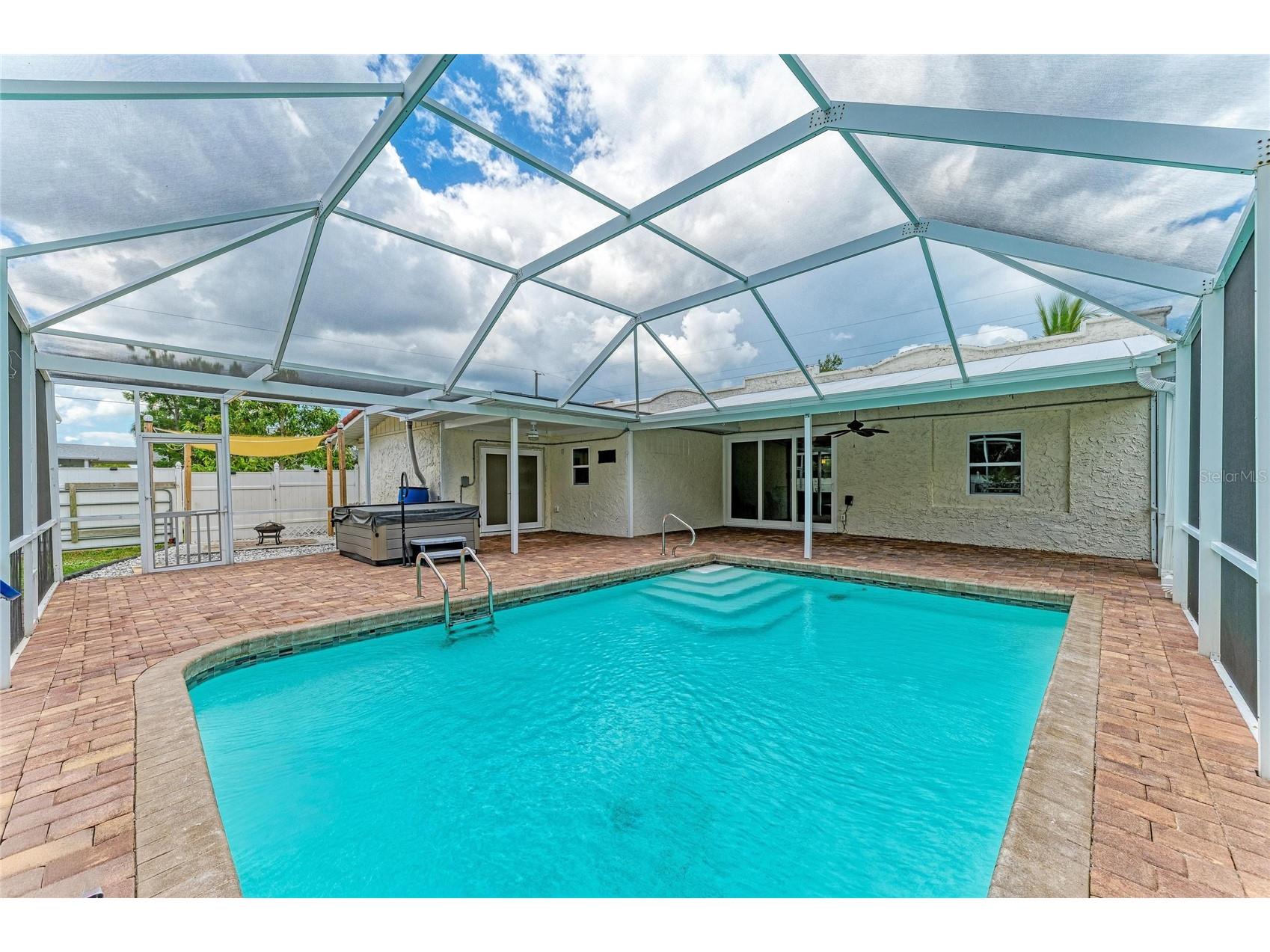 1712 4th Street W Palmetto FL 34221 A4700141 image65