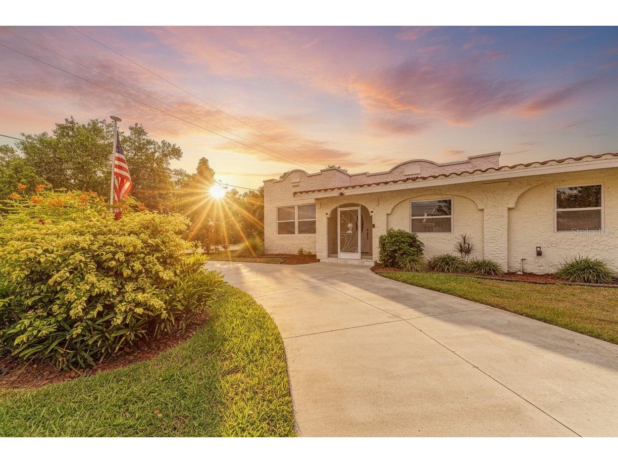1712 4th Street W Palmetto FL 34221 A4700141 image8