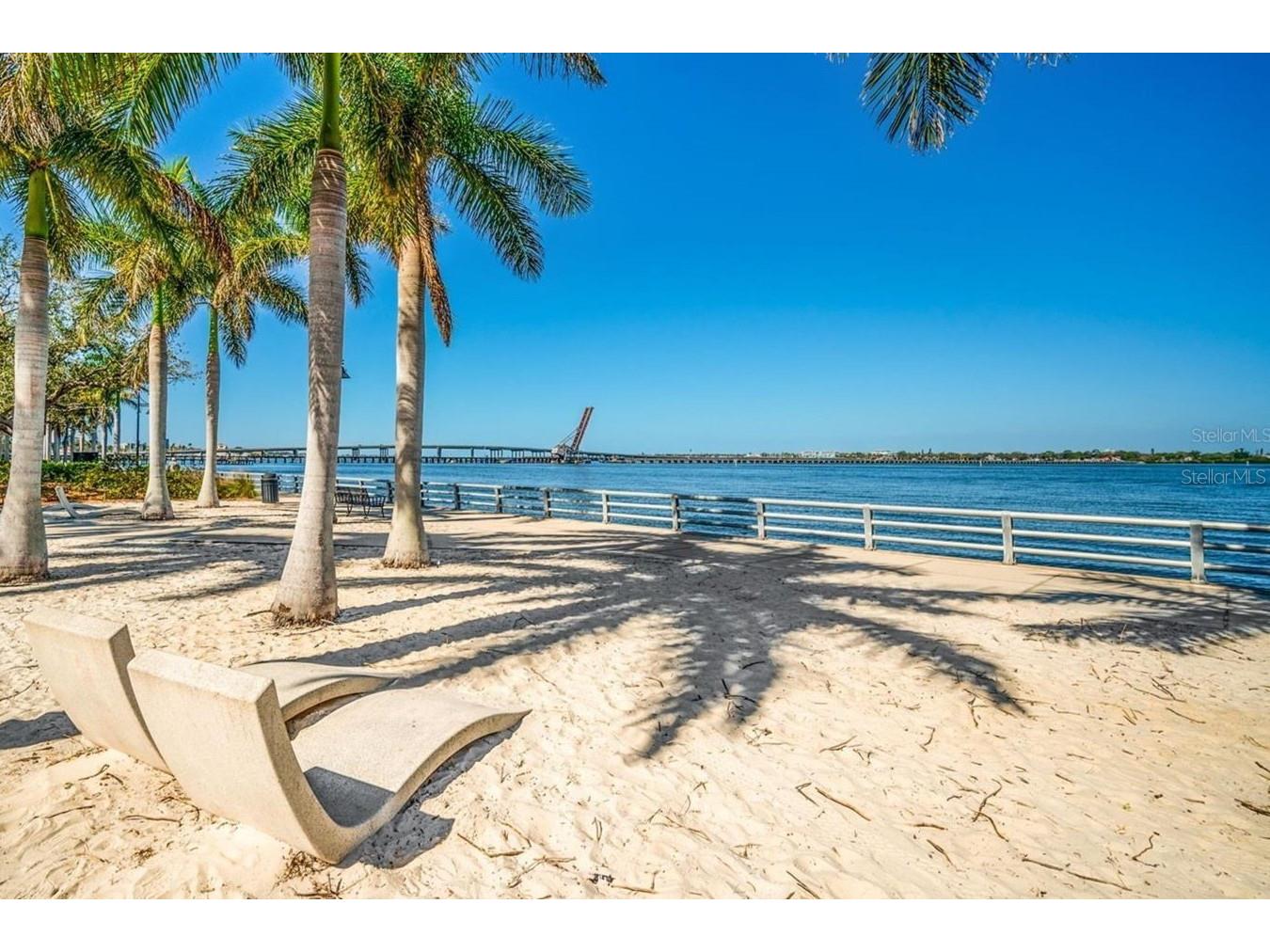 1712 4th Street W Palmetto FL 34221 A4700141 image86