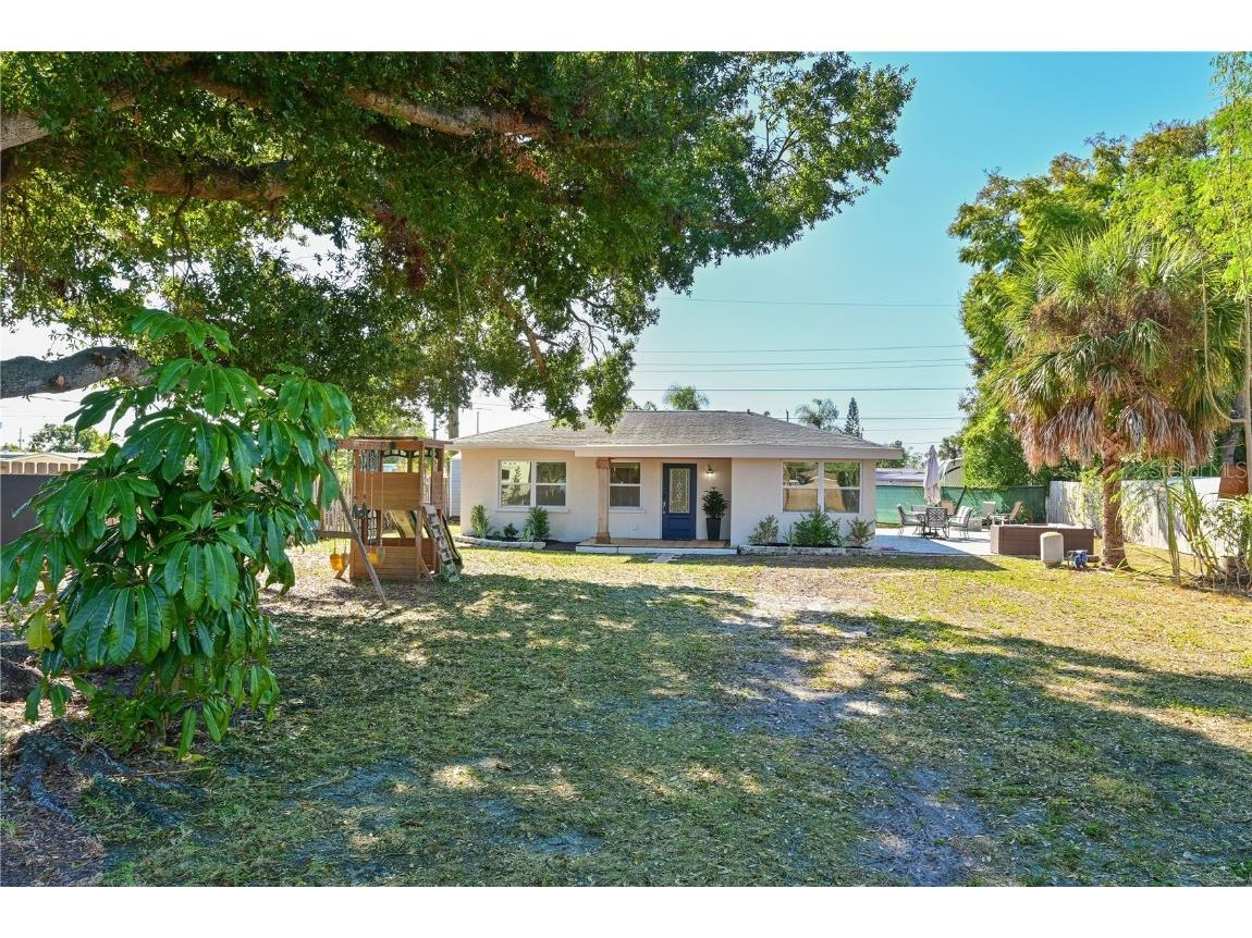 1712 63rd Avenue W Bradenton FL 34207 A4672892 image1