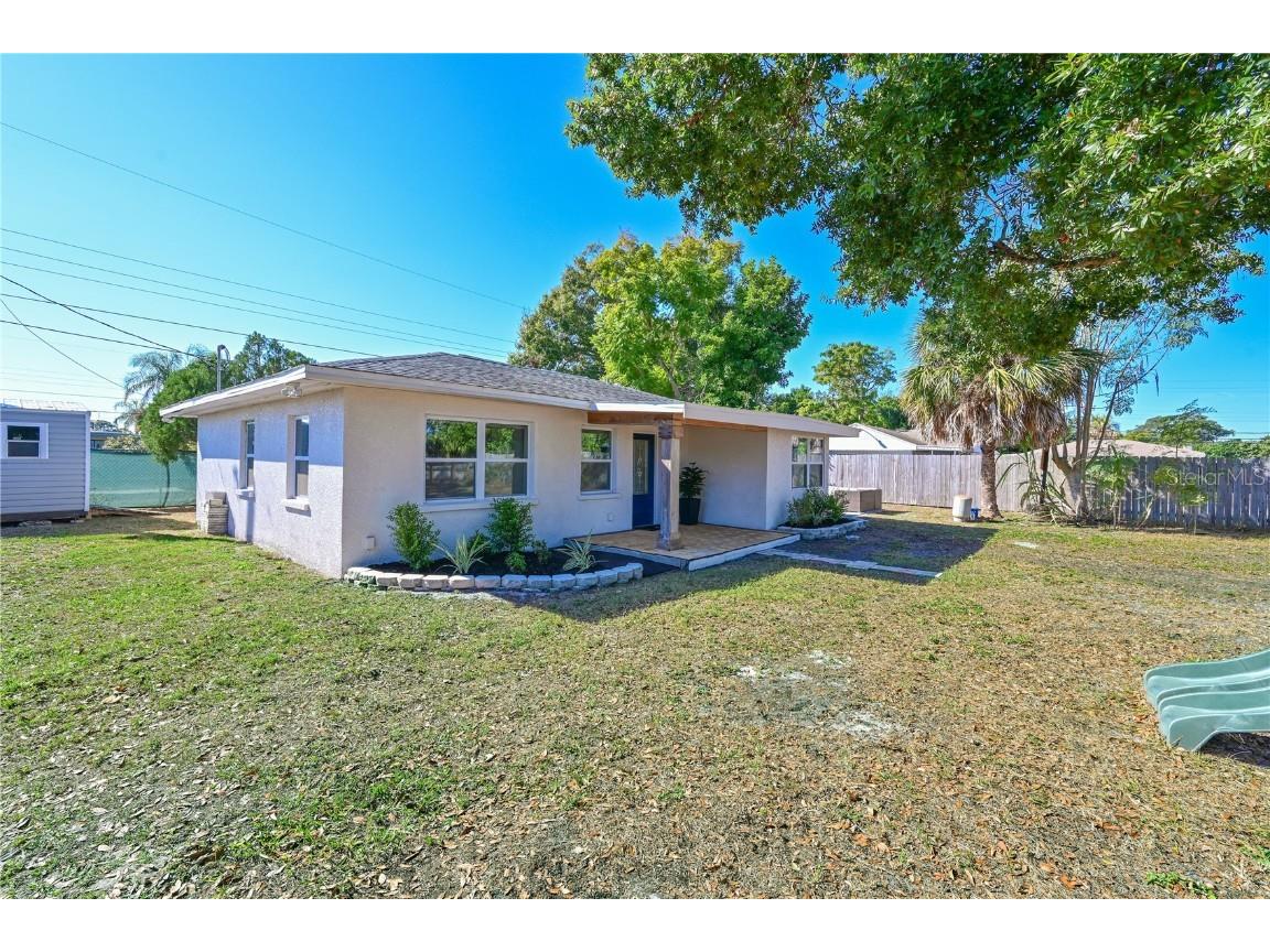 1712 63rd Avenue W Bradenton FL 34207 A4672892 image2