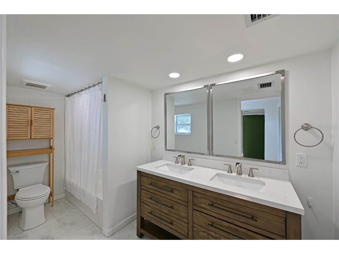 1712 63rd Avenue W Bradenton FL 34207 A4672892 image20