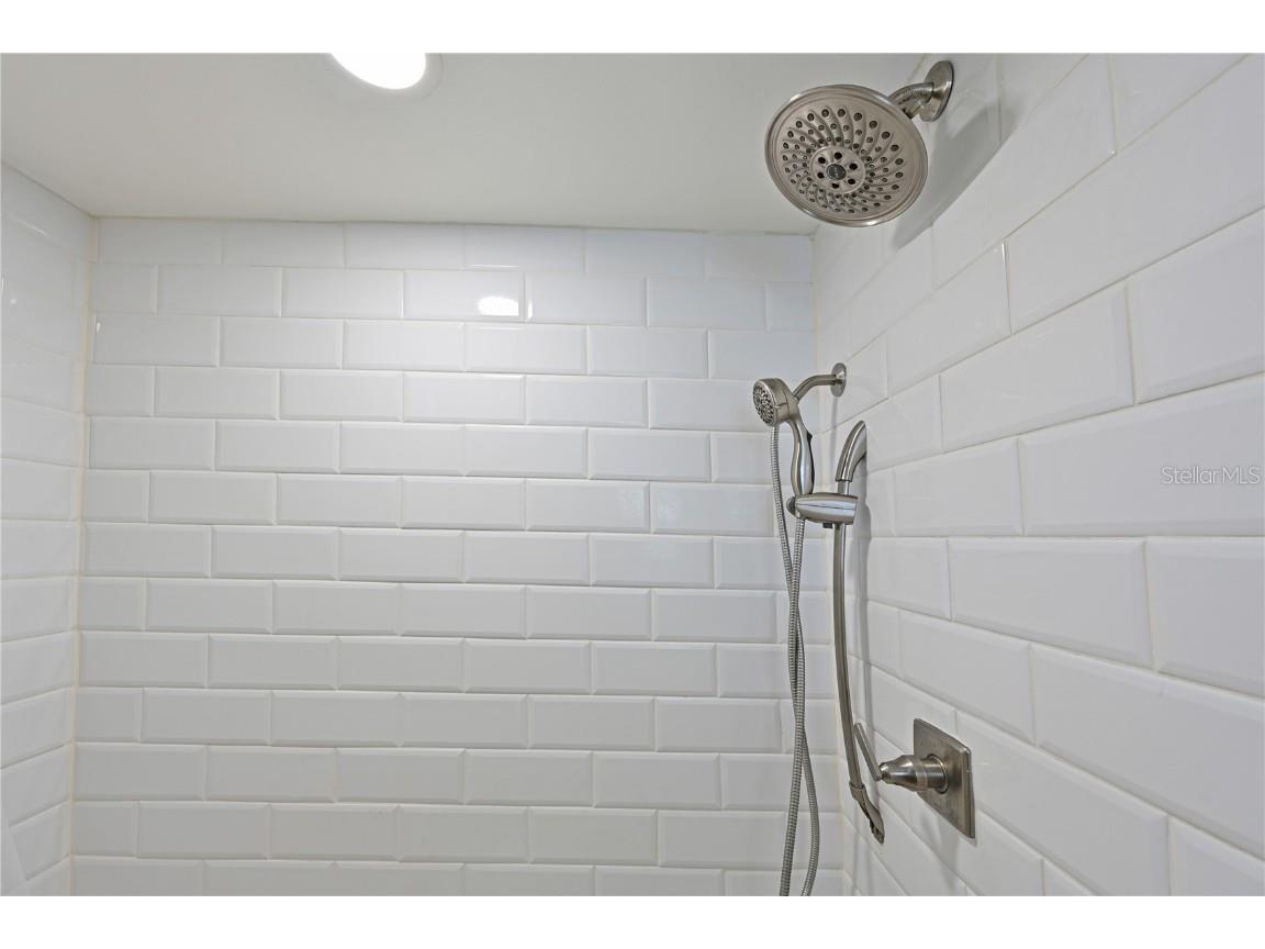 1712 63rd Avenue W Bradenton FL 34207 A4672892 image22