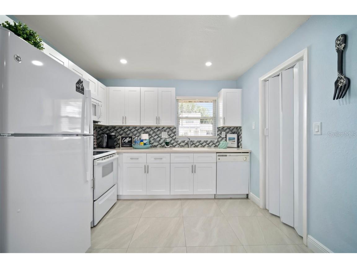 1712 Azalea Court #B Oldsmar FL 34677 TB8401434 image10