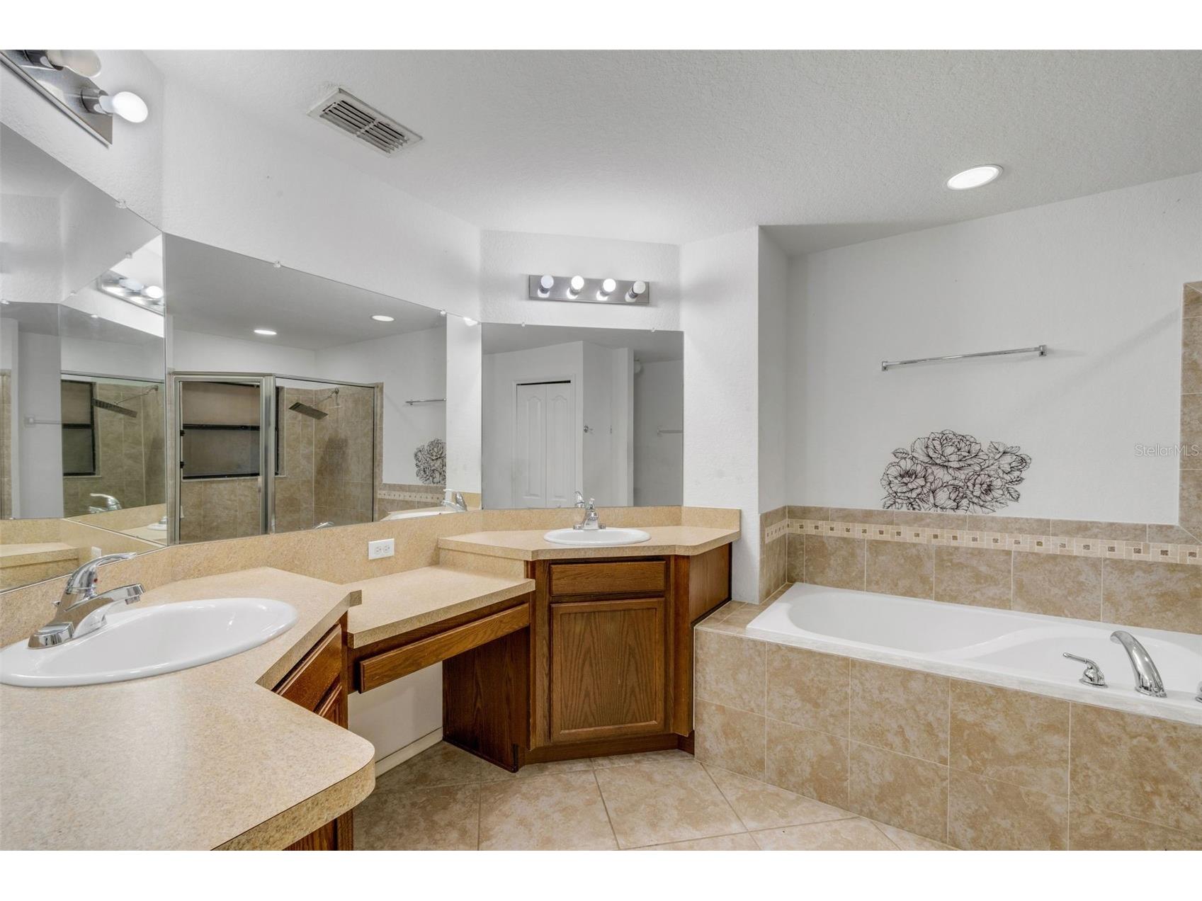 1712 Charmi Drive Lakeland FL 33810 L4960414 image16