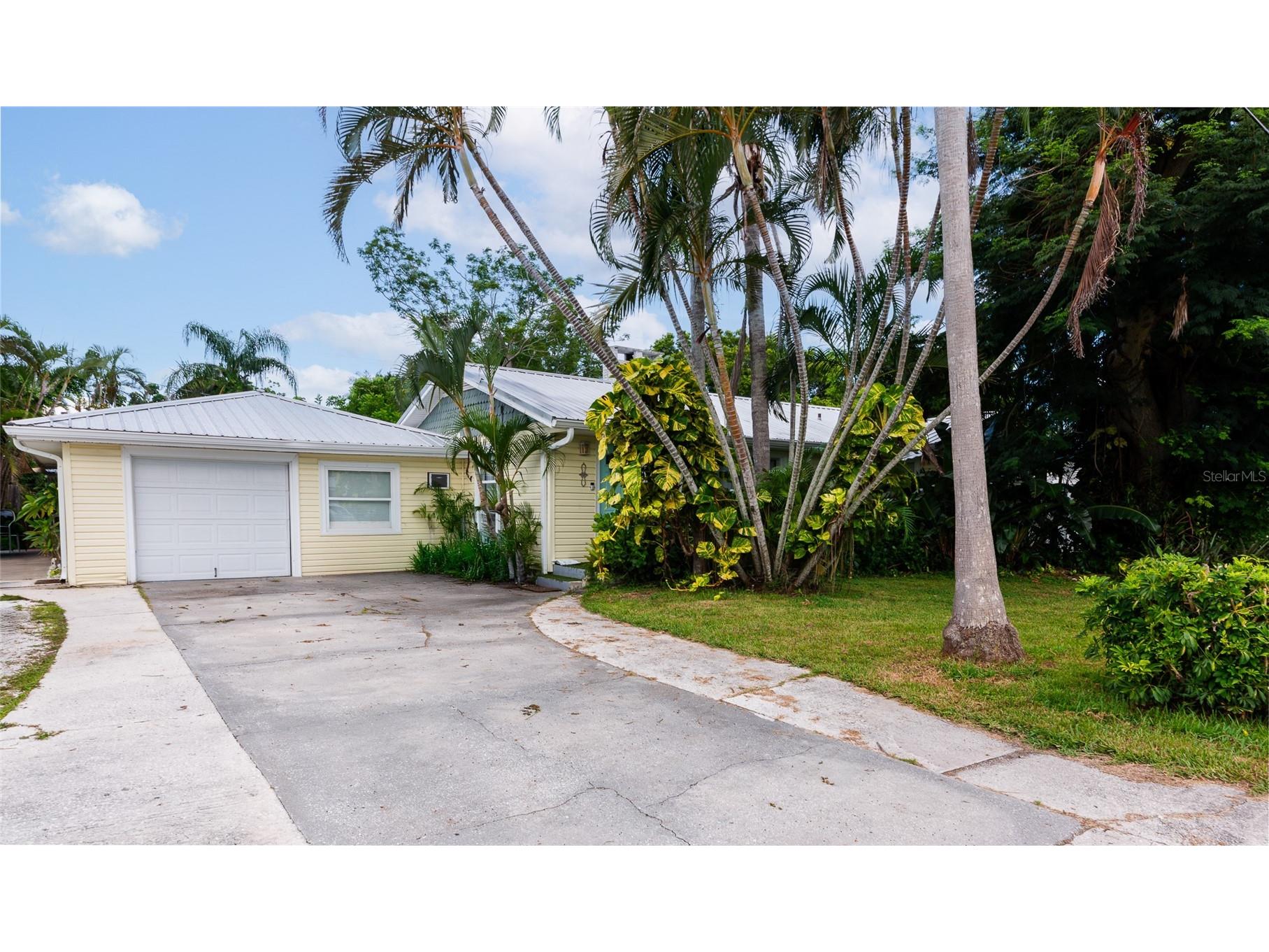 1712 Cheyenne Street Sarasota FL 34231 A4661183 image3