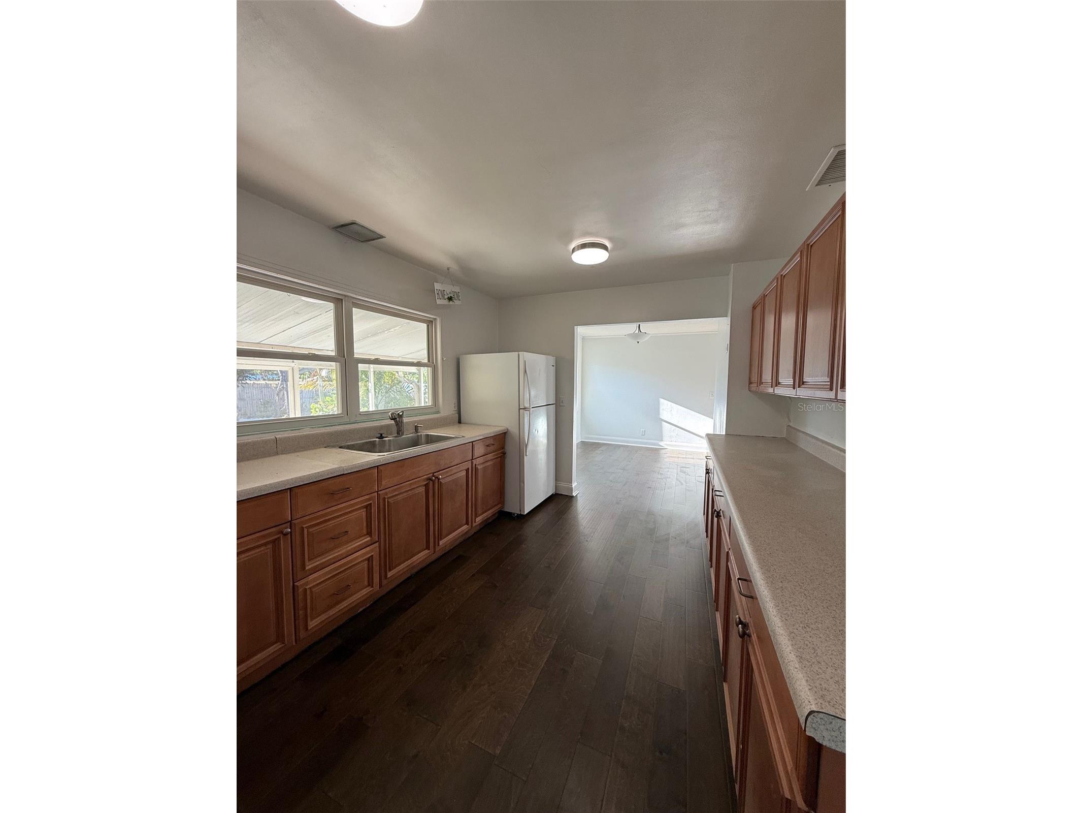 1712 Cheyenne Street Sarasota FL 34231 A4661183 image6