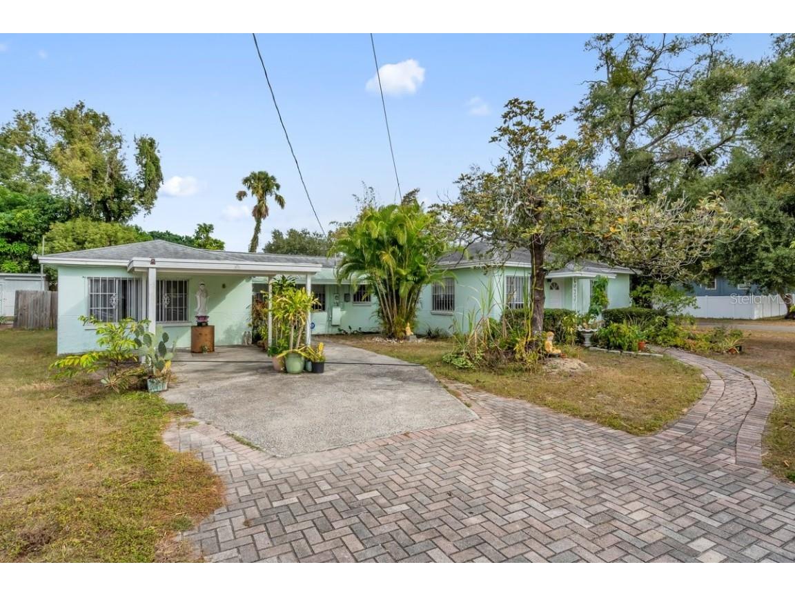 1712 E Caracas Street Tampa FL 33610 A4671649 image2