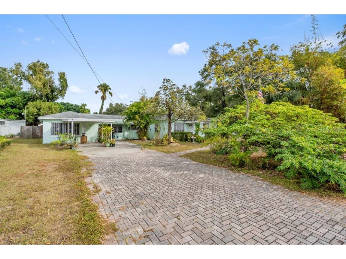 1712 E Caracas Street Tampa FL 33610 A4671649 image3