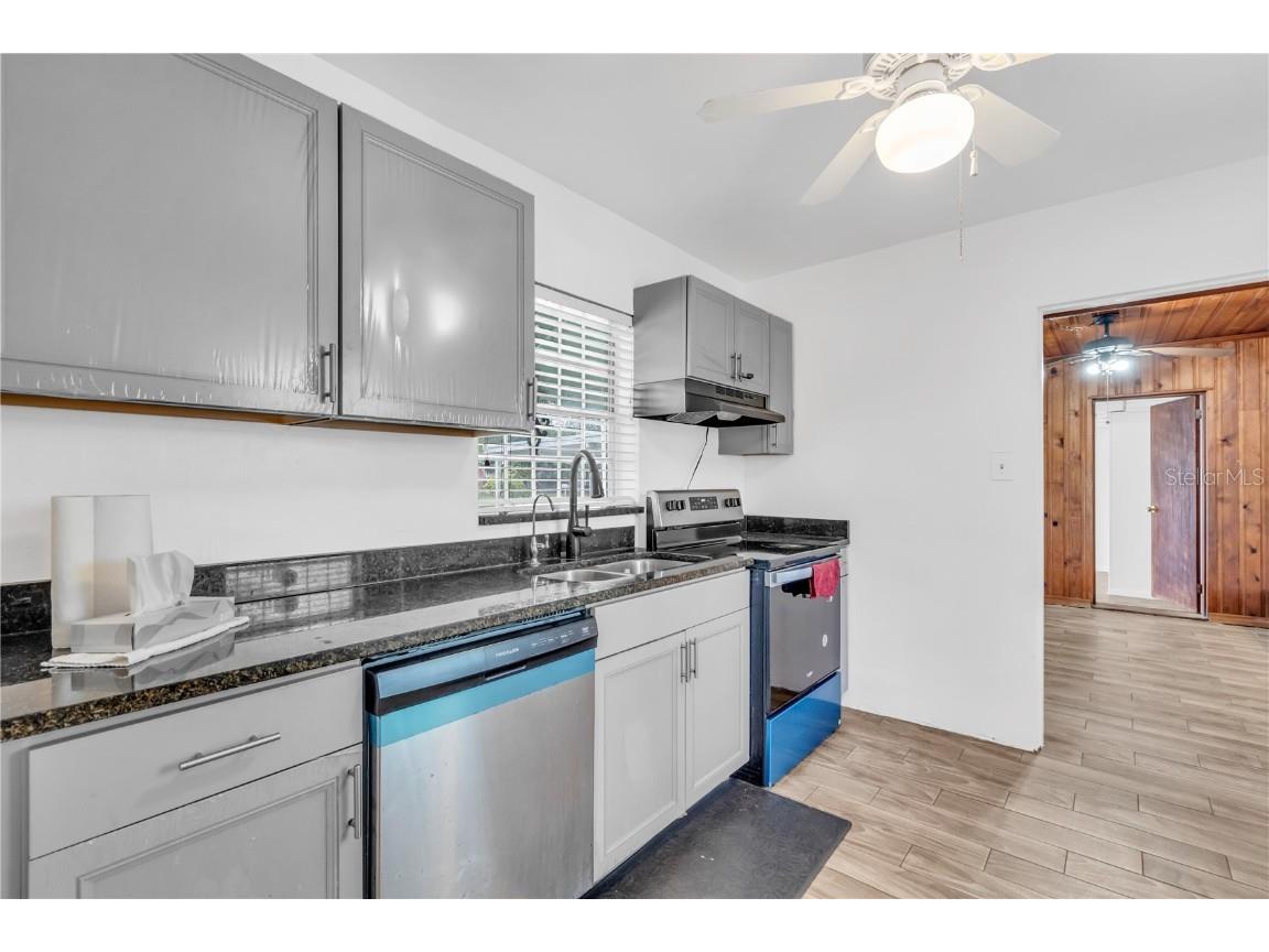 1712 E Caracas Street Tampa FL 33610 A4671649 image9