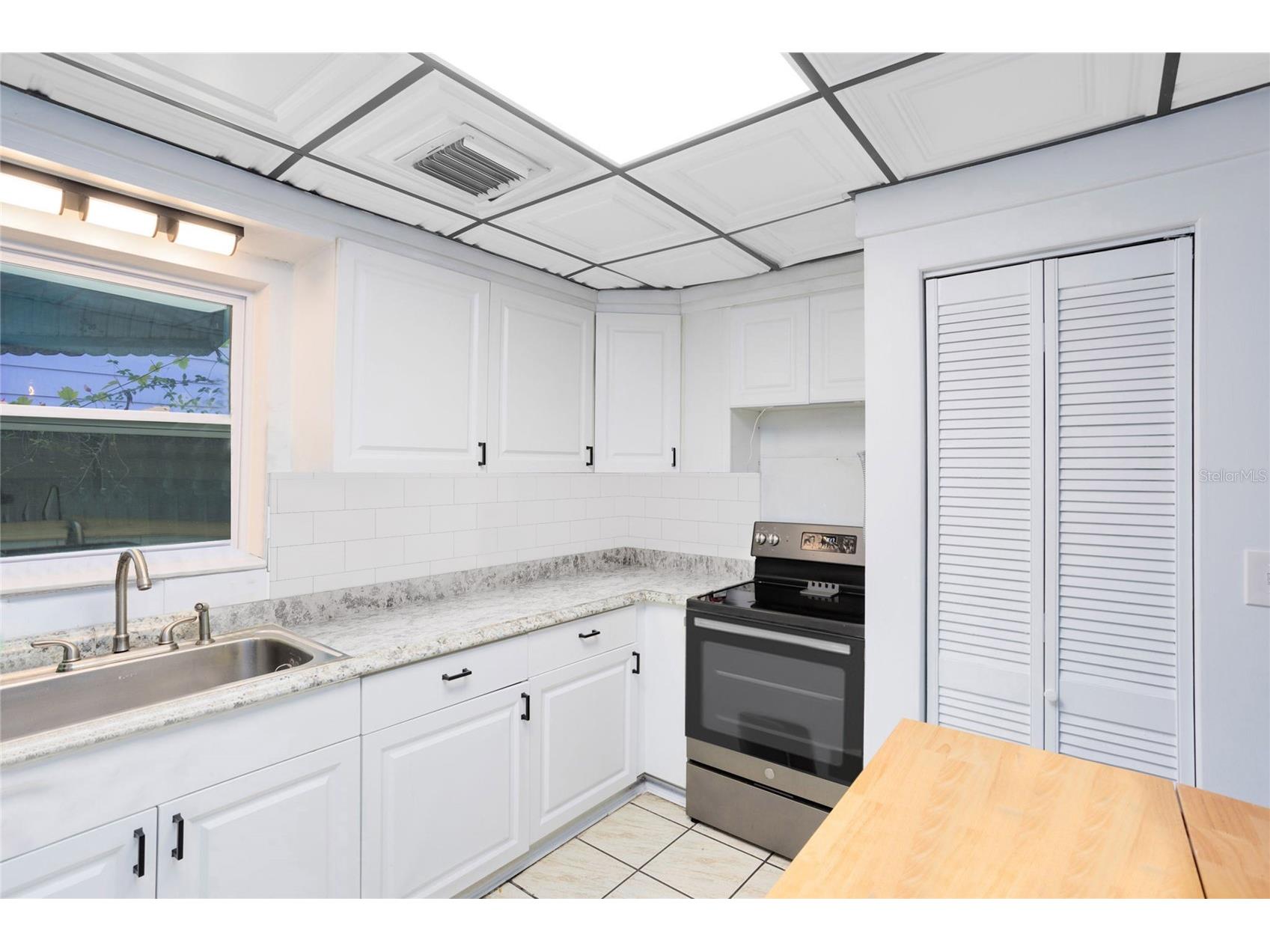 1712 E Kaley Avenue Orlando FL 32806 O6378297 image10