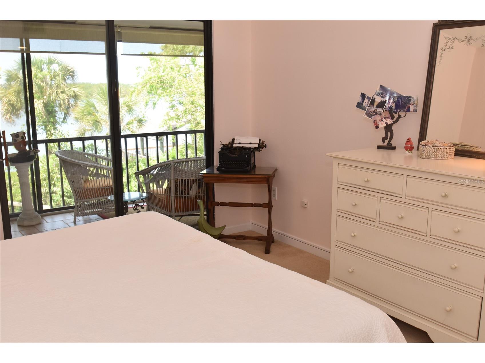 1712 Glenhouse Drive #GL417 Sarasota FL 34231 A4698125 image8