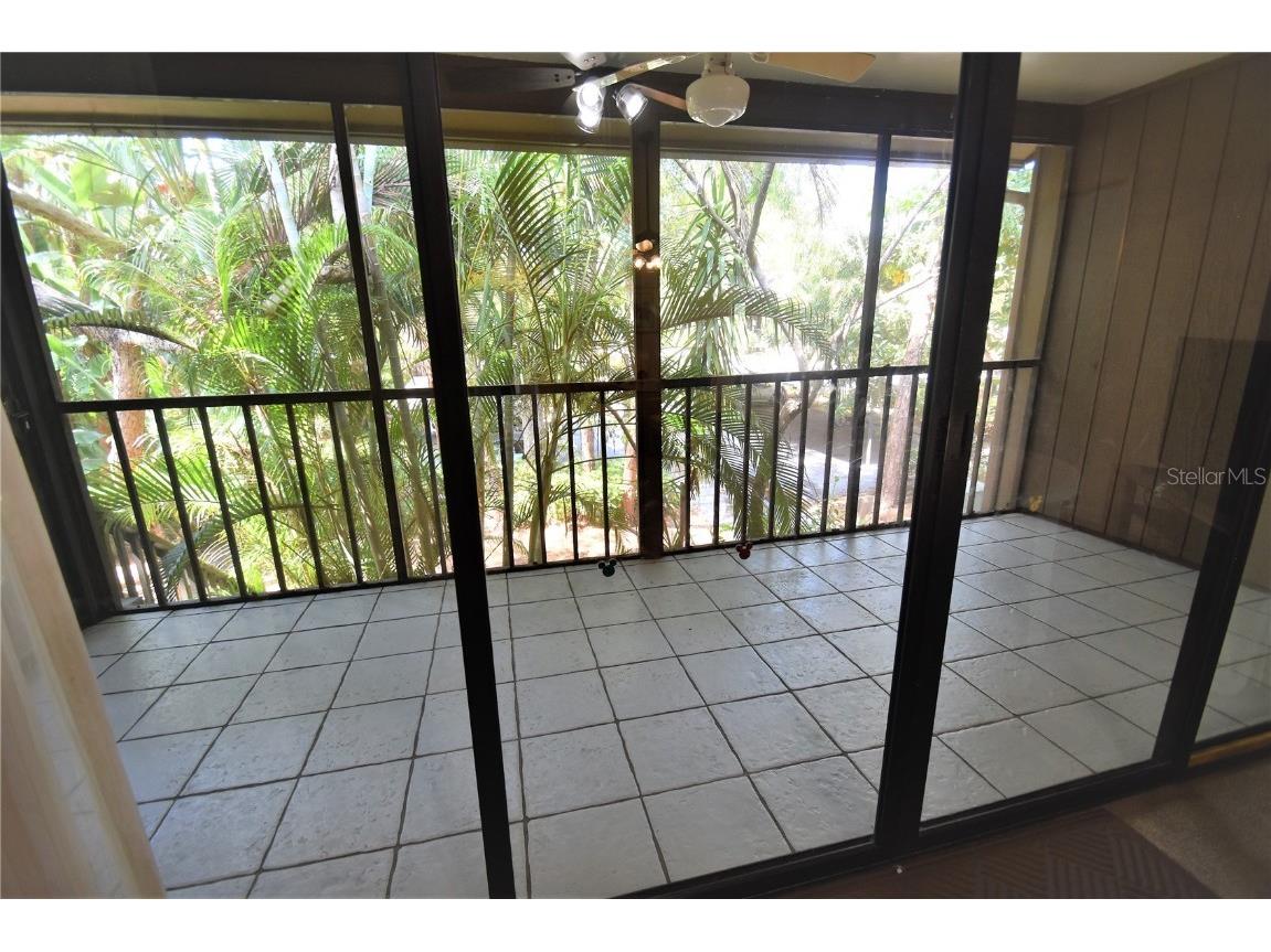 1712 Glenhouse Drive #GL418 Sarasota FL 34231 A4144095 image2