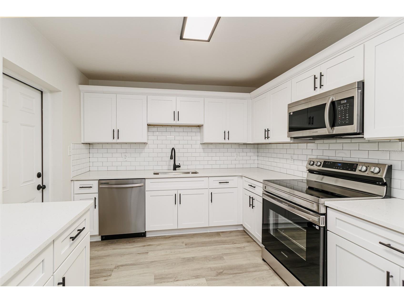 1712 Huntington Street Lakeland FL 33801 L4961516 image2