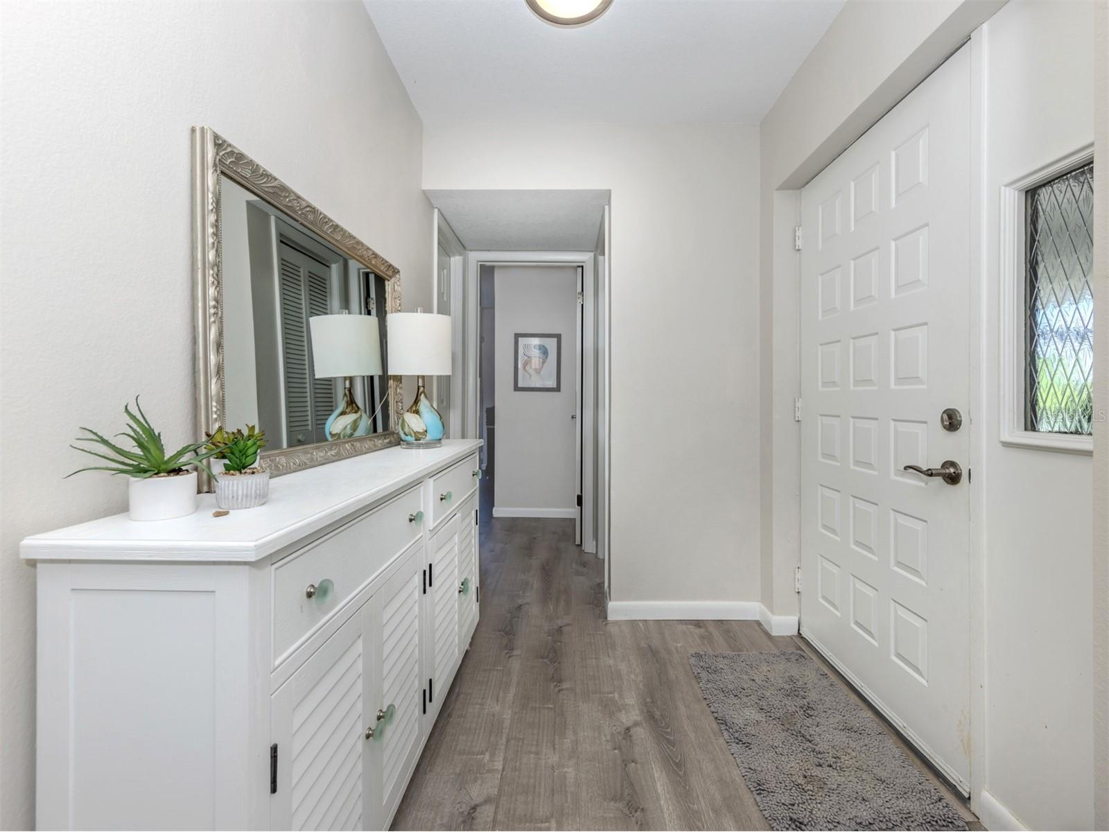 1712 Lakeside Drive #1712-B Venice FL 34293 N6144816 image4