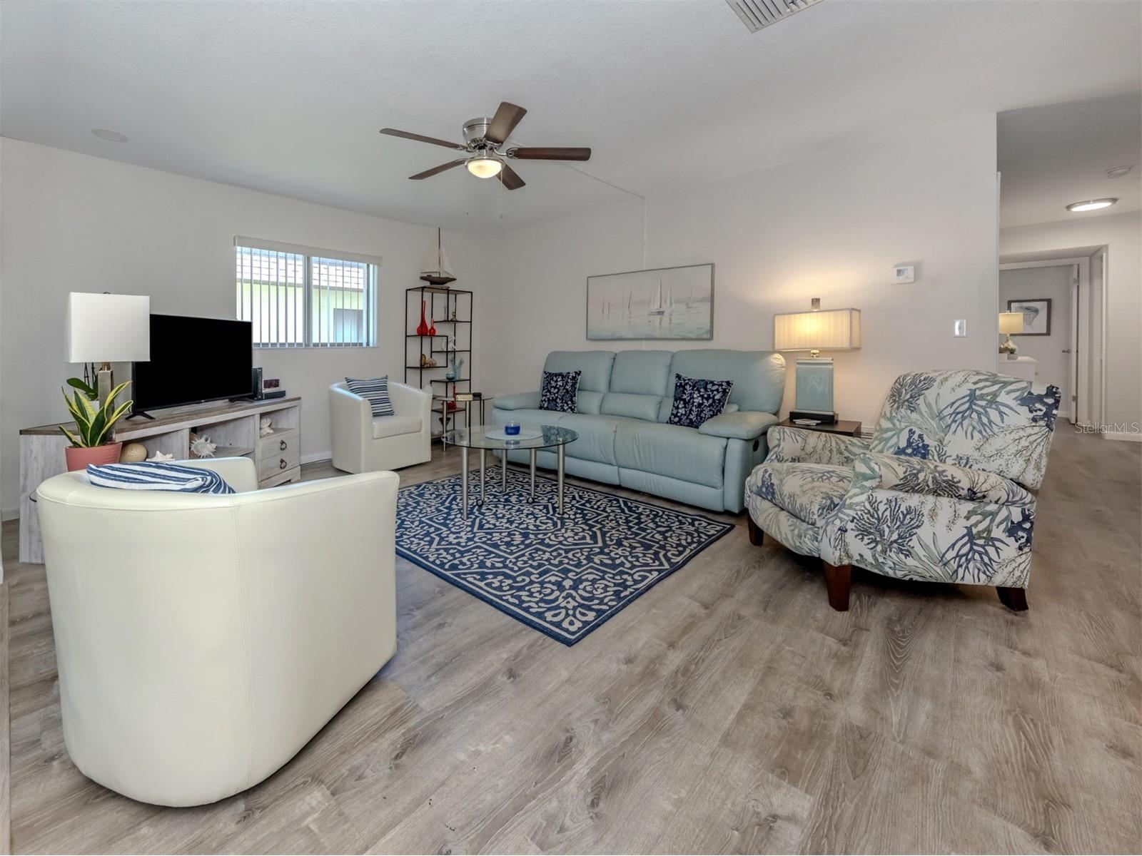 1712 Lakeside Drive #1712-B Venice FL 34293 N6144816 image7
