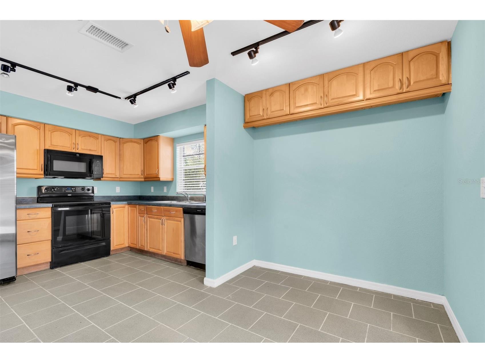 1712 N Club Court Tampa FL 33612 TB8474939 image15